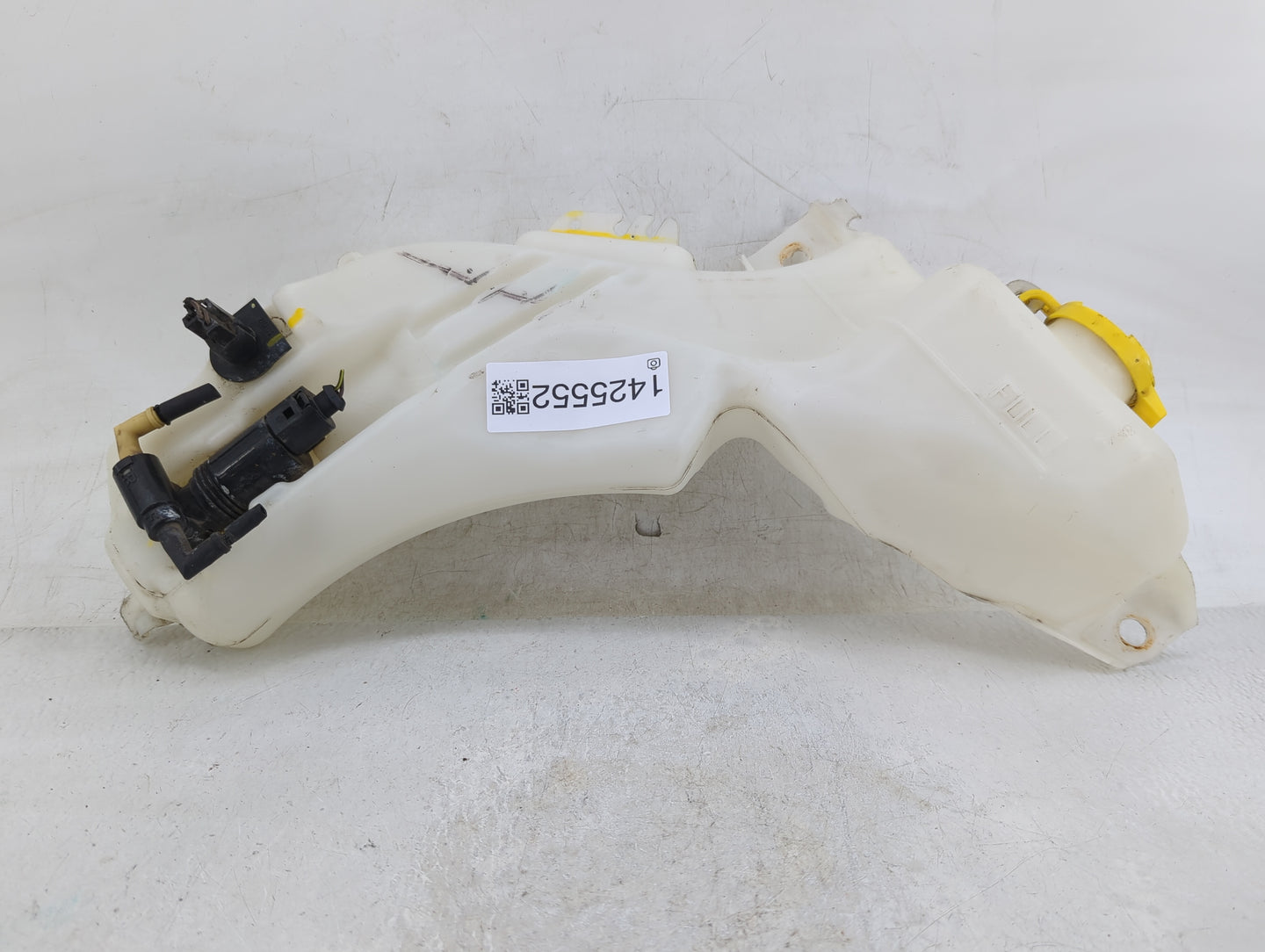 2013 Dodge Journey Windshield Washer Fluid Reservoir Bottle Oem - Oemusedautoparts1.com