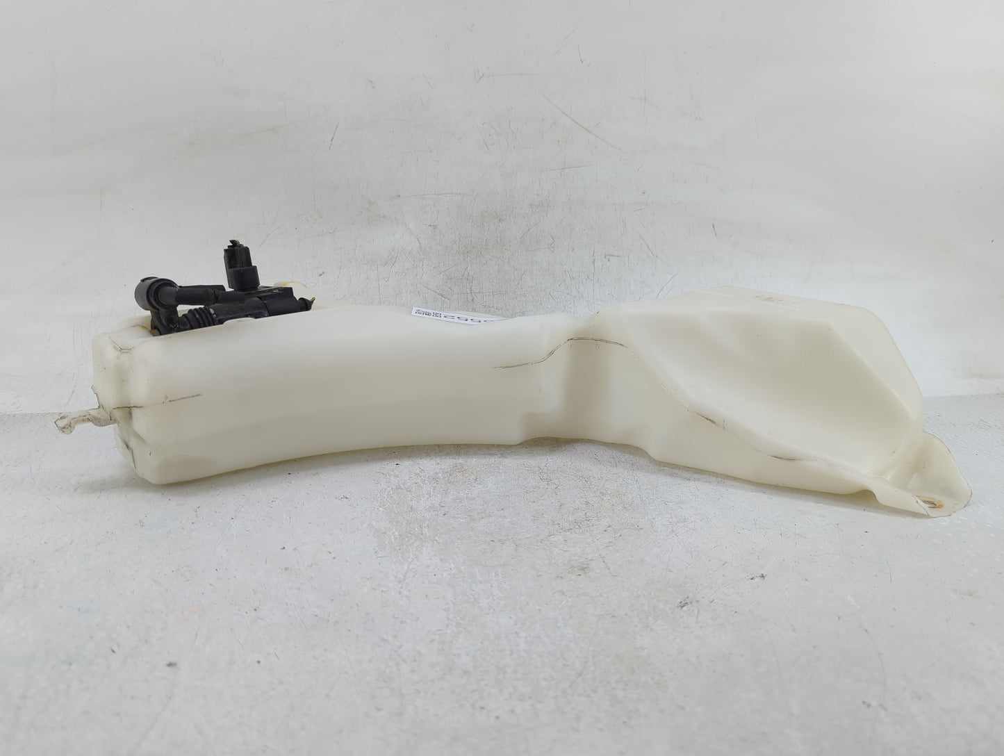 2013 Dodge Journey Windshield Washer Fluid Reservoir Bottle Oem - Oemusedautoparts1.com