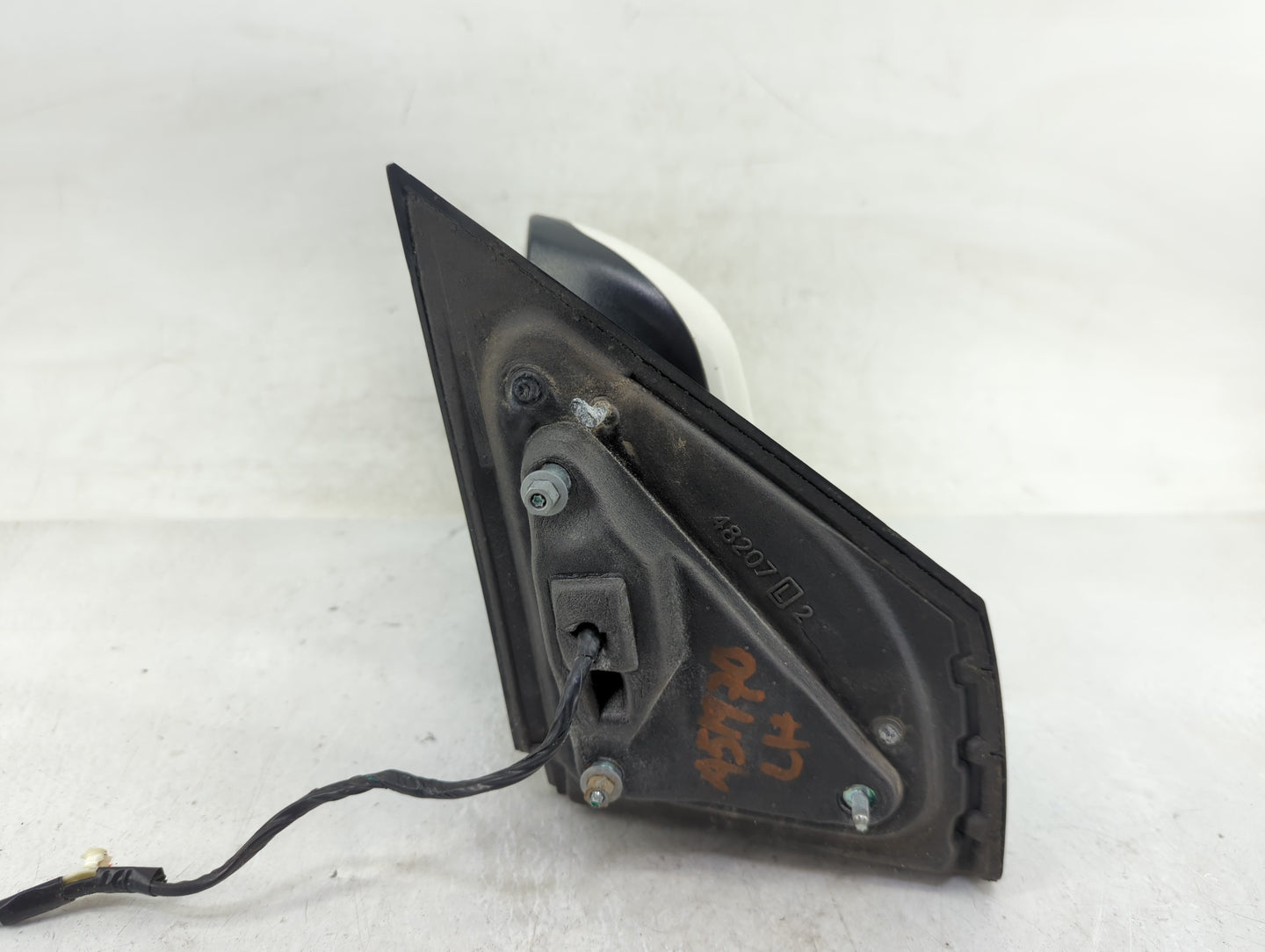 2013 Dodge Journey Driver Side View Mirror - Left Door Mirror OEM Used - Oemusedautoparts1.com