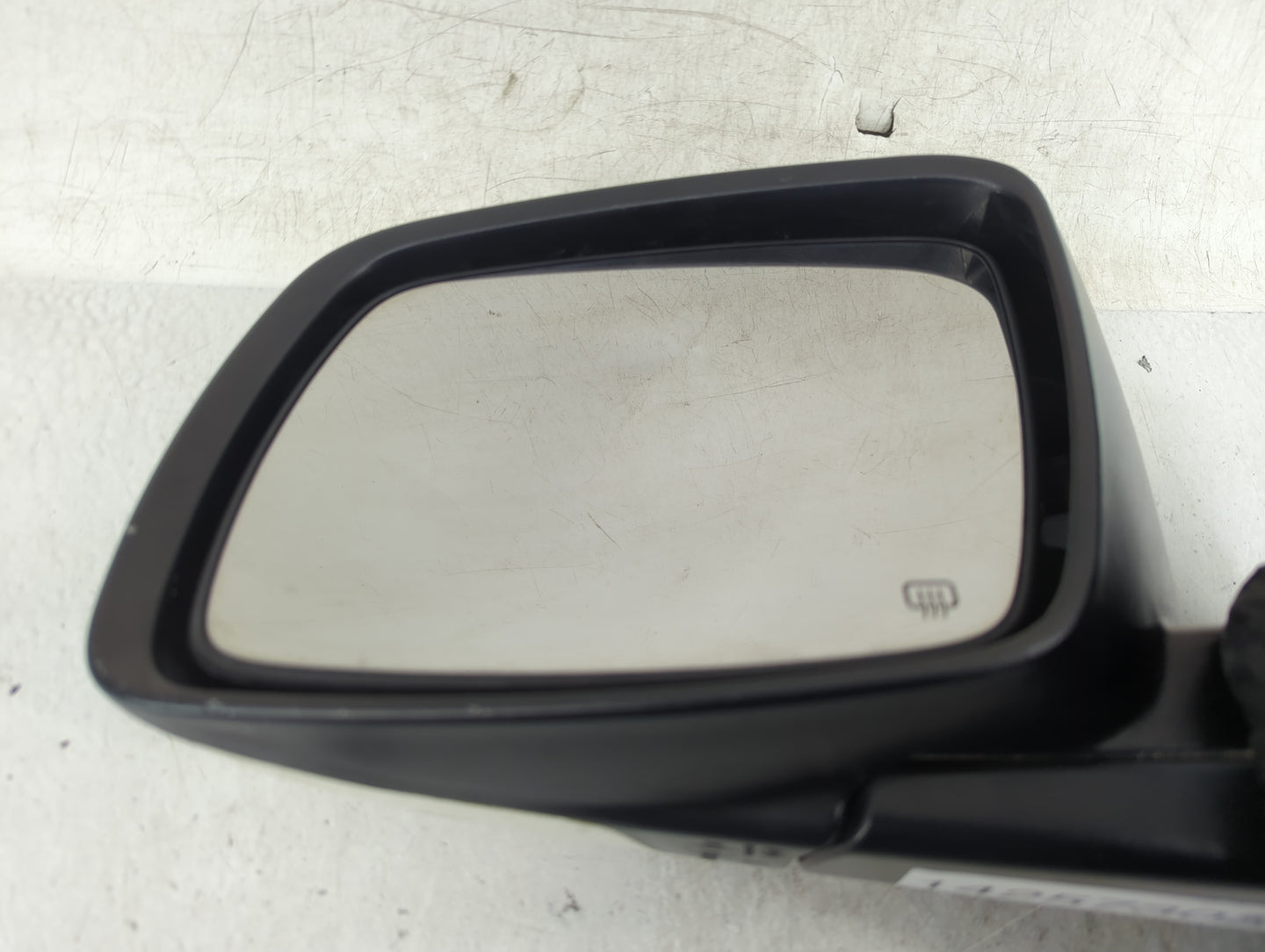 2013 Dodge Journey Driver Side View Mirror - Left Door Mirror OEM Used - Oemusedautoparts1.com
