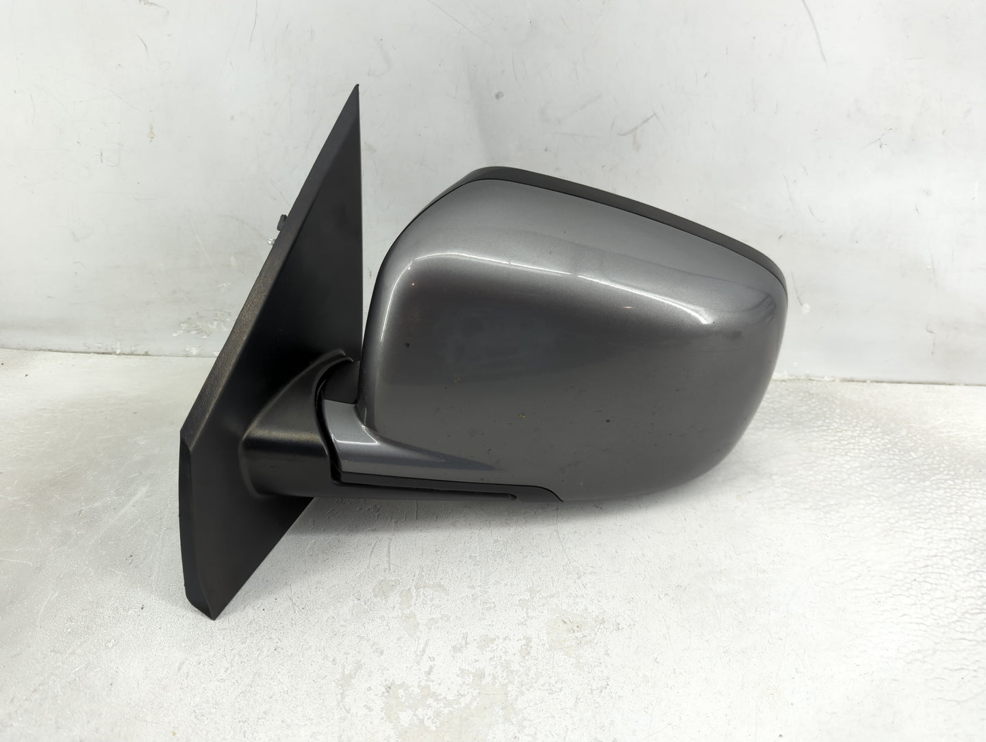 2013 Dodge Journey Driver Side View Mirror - Left Door Mirror OEM Used - Oemusedautoparts1.com