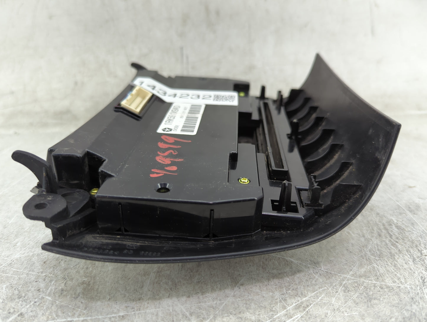 2013 Dodge Journey Climate Control Module Temperature AC/Heater Replacement P/N:1RK591X9AD Fits OEM Used Auto Parts - Oemuse