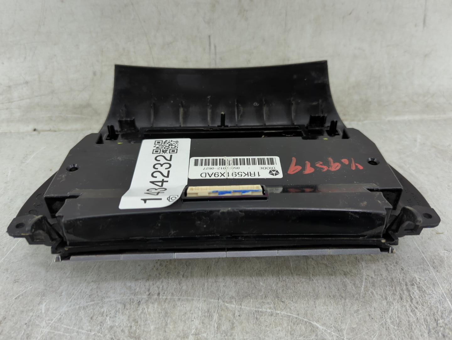 2013 Dodge Journey Climate Control Module Temperature AC/Heater Replacement P/N:1RK591X9AD Fits OEM Used Auto Parts - Oemuse