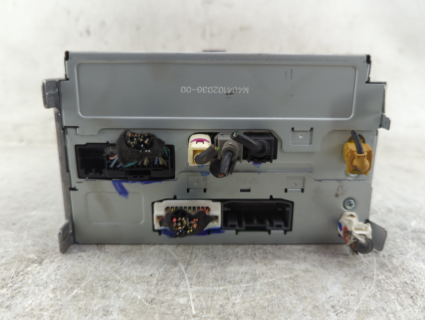 2013 Dodge Journey Radio AM FM Cd Player Receiver Replacement P/N:P05091366AI CQ-ZC02E1GXD Fits OEM Used Auto Parts - Oemuse