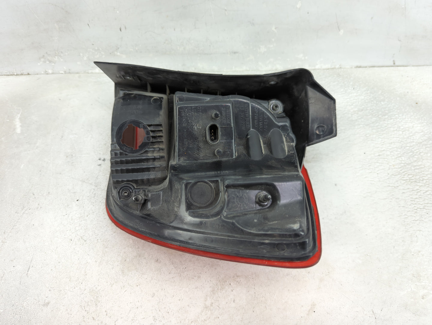 2013 Dodge Journey Tail Light Assembly Driver Left OEM Fits OEM Used Auto Parts - Oemusedautoparts1.com