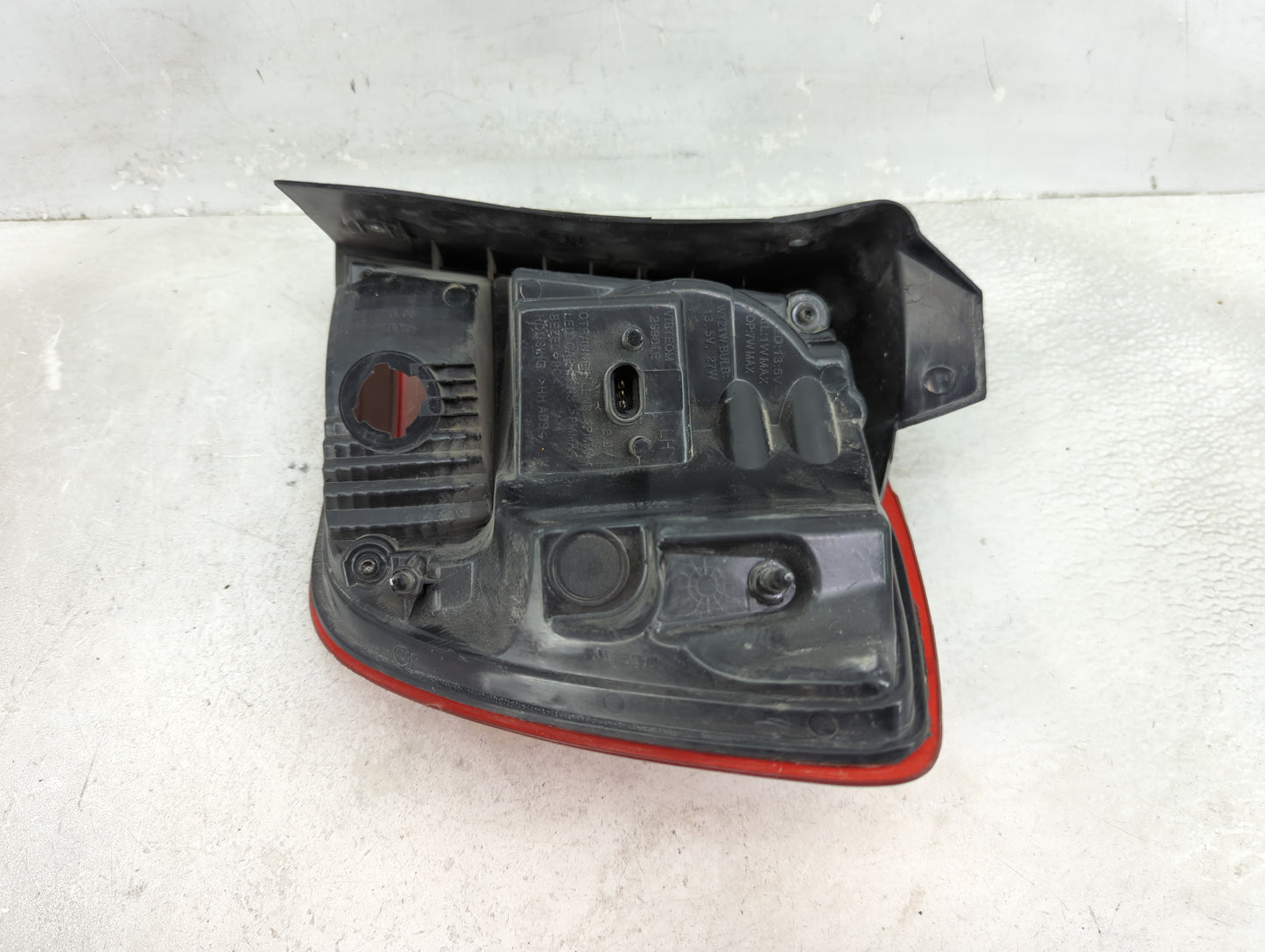 2013 Dodge Journey Tail Light Assembly Driver Left OEM Fits OEM Used Auto Parts - Oemusedautoparts1.com