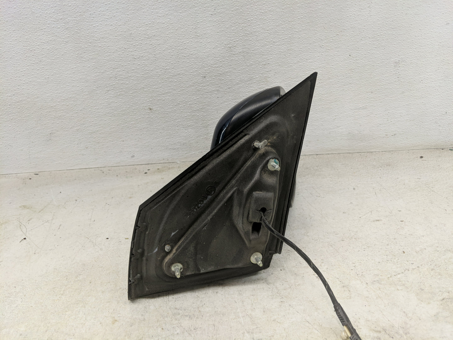 2013 Dodge Journey Passenger Side View Mirror - Right Door Mirror OEM Used - Oemusedautoparts1.com