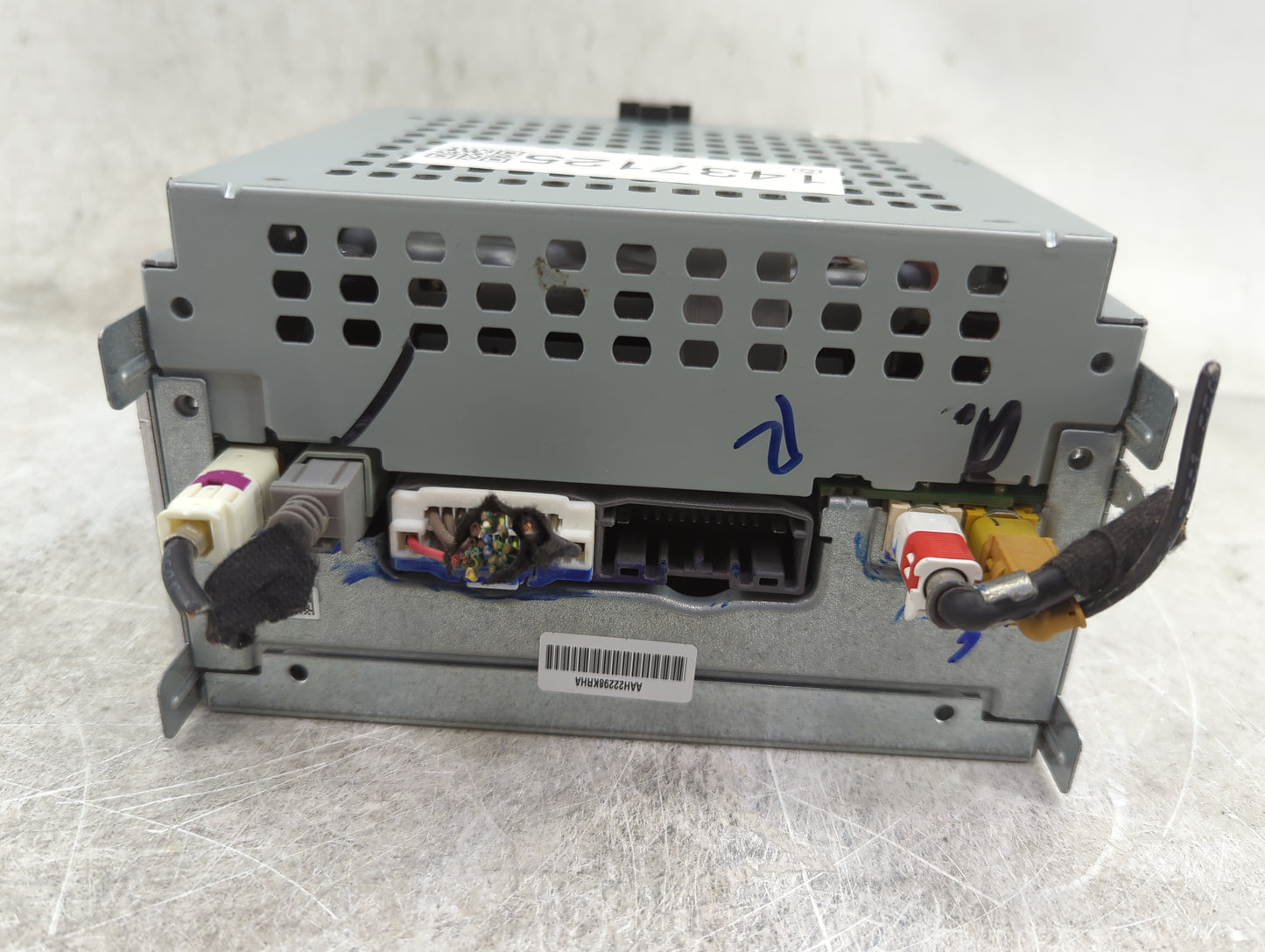 2013 Dodge Journey Radio AM FM Cd Player Receiver Replacement P/N:P05091919AA Fits OEM Used Auto Parts - Oemusedautoparts1.c