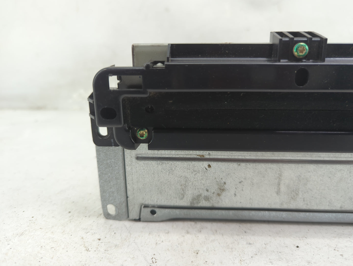 2018-2020 Dodge Journey Radio AM FM Cd Player Receiver Replacement P/N:P05091920AB Fits Fits 2018 2019 2020 OEM Used Auto Pa