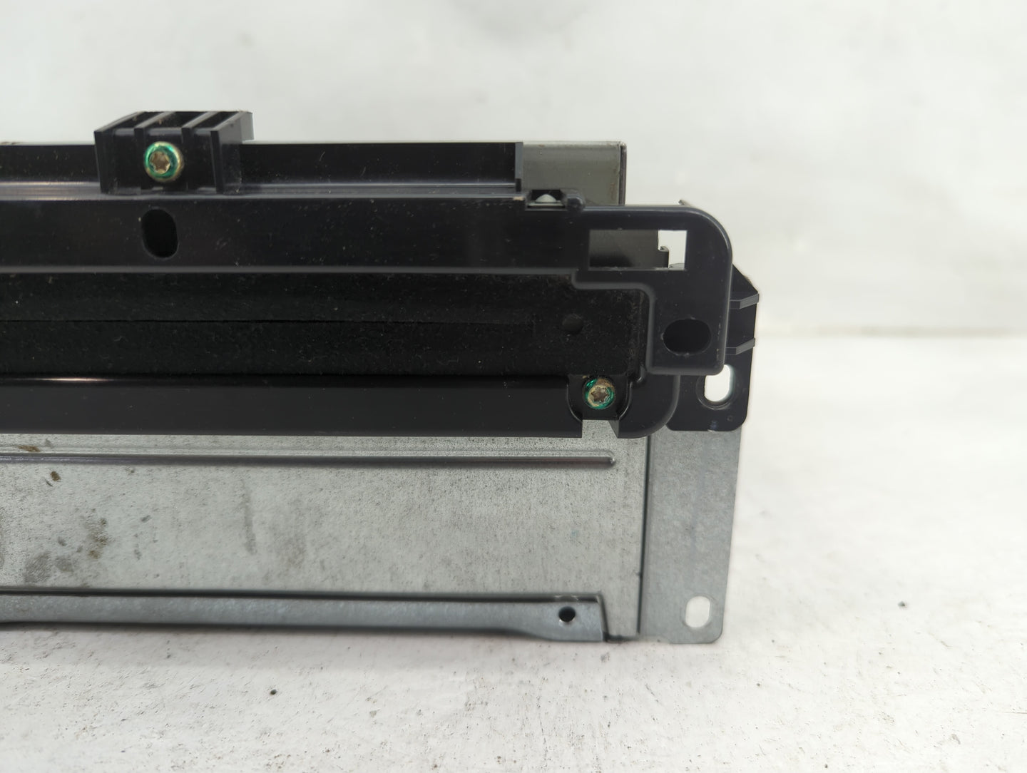2018-2020 Dodge Journey Radio AM FM Cd Player Receiver Replacement P/N:P05091920AB Fits Fits 2018 2019 2020 OEM Used Auto Pa