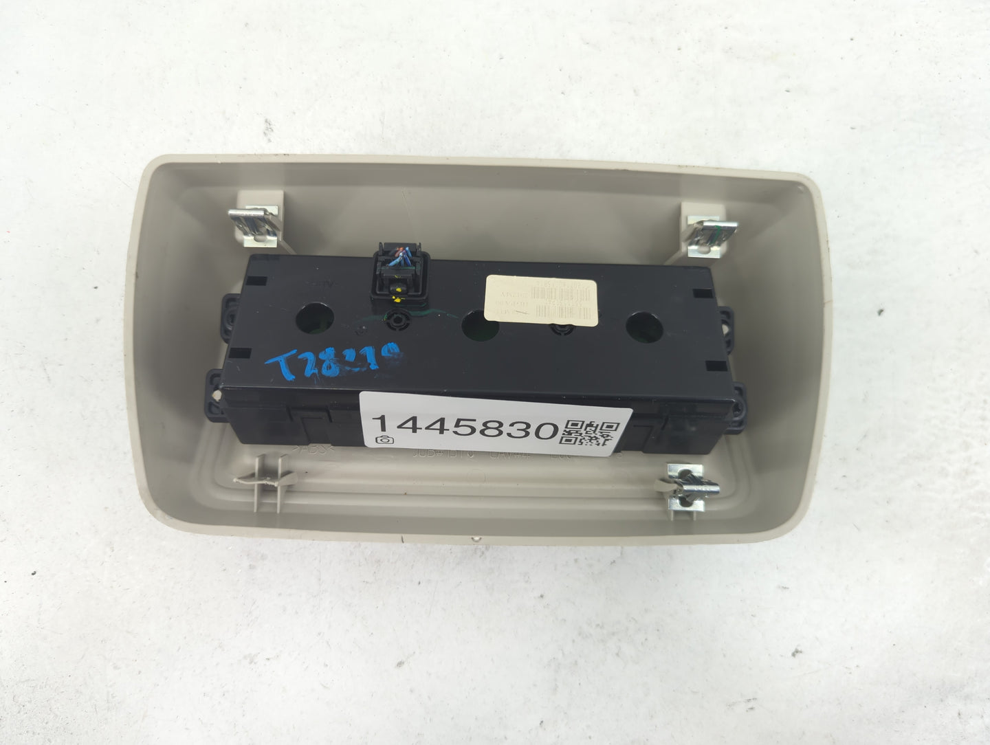 2011-2020 Dodge Journey Climate Control Module Temperature AC/Heater Replacement P/N:55111312AC Fits OEM Used Auto Parts - O