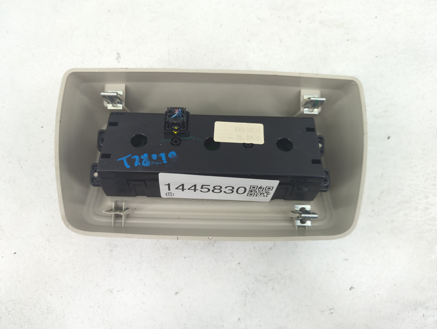 2011-2020 Dodge Journey Climate Control Module Temperature AC/Heater Replacement P/N:55111312AC Fits OEM Used Auto Parts - O