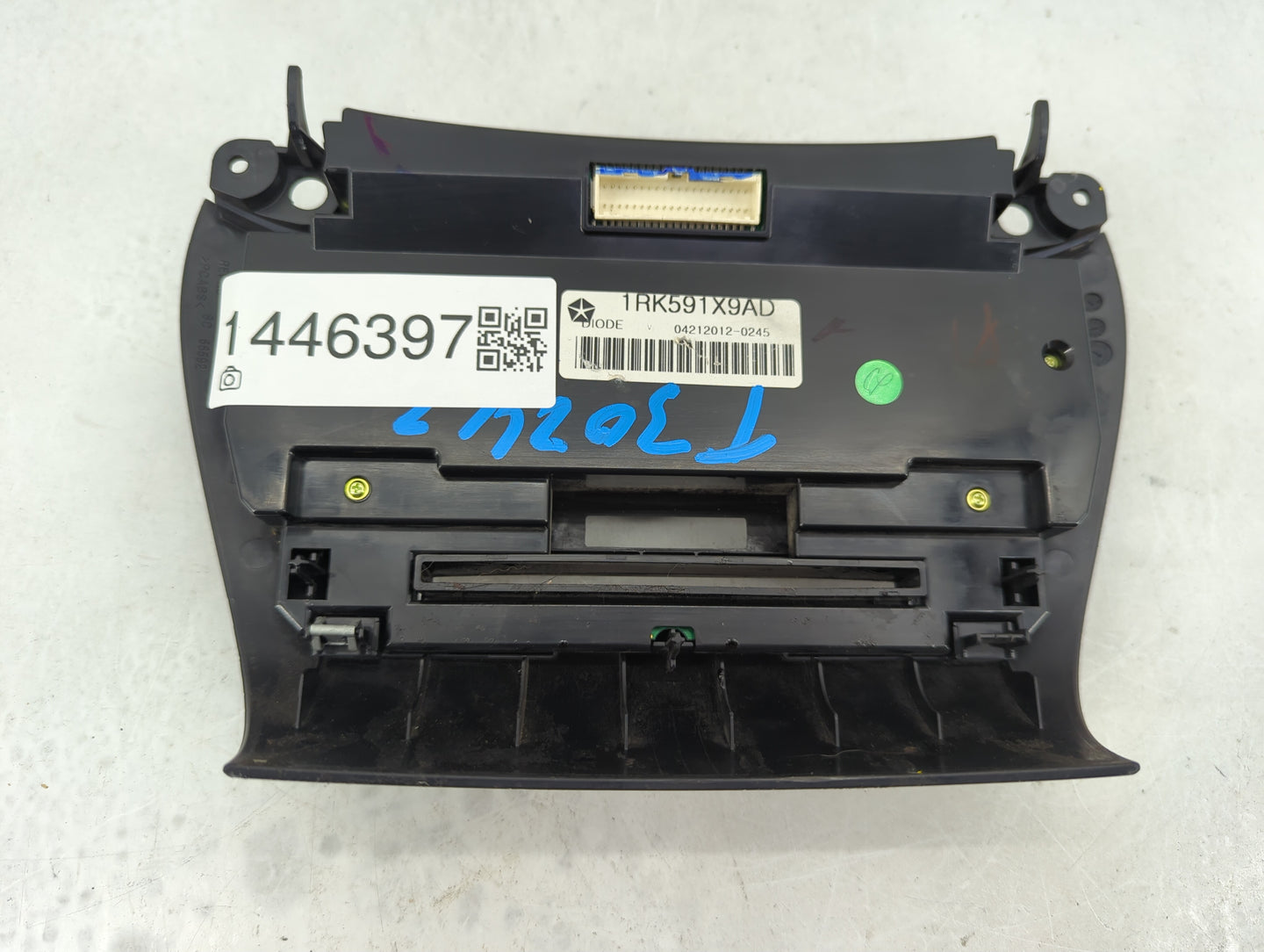 2013 Dodge Journey Climate Control Module Temperature AC/Heater Replacement P/N:1RK591X9AD Fits OEM Used Auto Parts - Oemuse