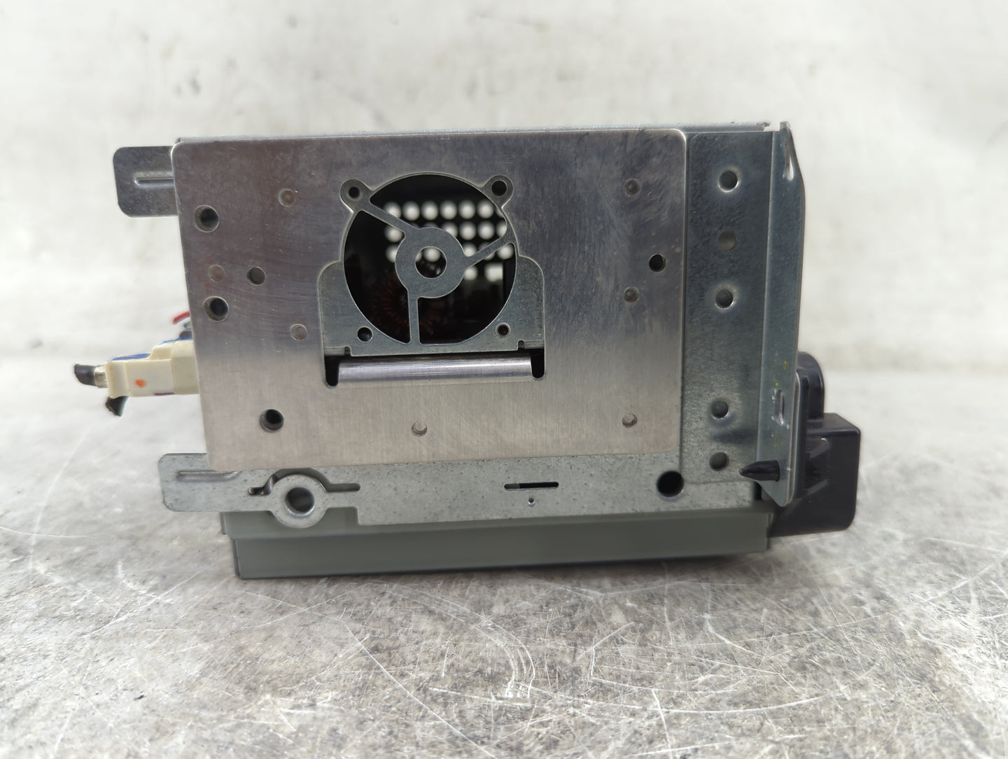 2013 Dodge Journey Radio AM FM Cd Player Receiver Replacement P/N:P05091920AB Fits OEM Used Auto Parts - Oemusedautoparts1.c