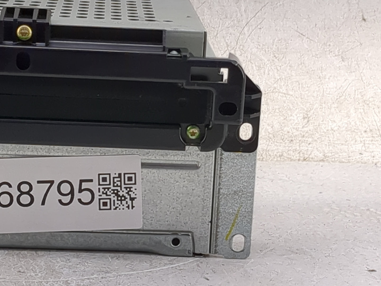 2013 Dodge Journey Radio AM FM Cd Player Receiver Replacement P/N:P05091920AB Fits OEM Used Auto Parts - Oemusedautoparts1.c