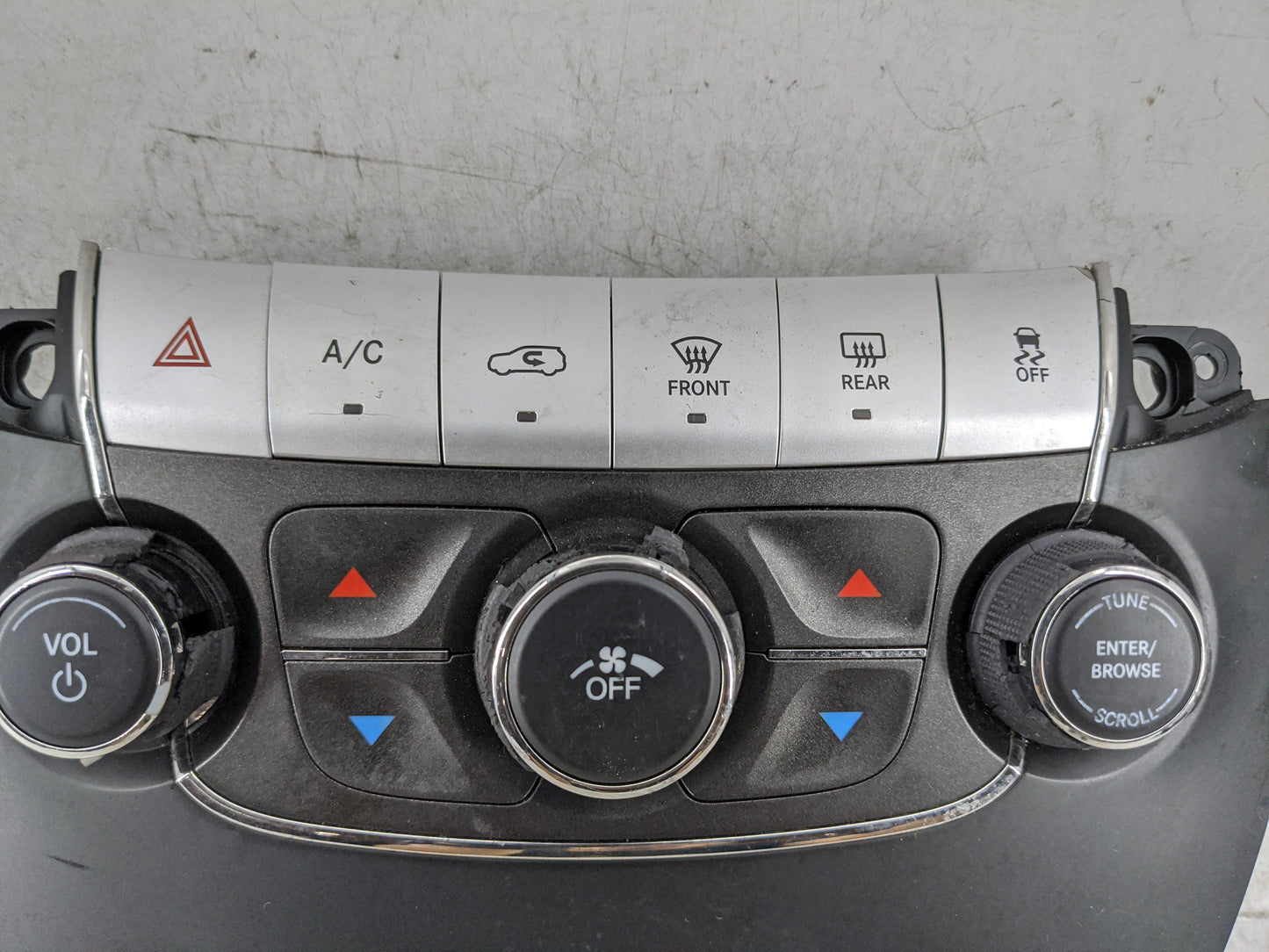 2013 Dodge Journey Climate Control Module Temperature AC/Heater Replacement P/N:1RK581X9AD Fits OEM Used Auto Parts - Oemuse