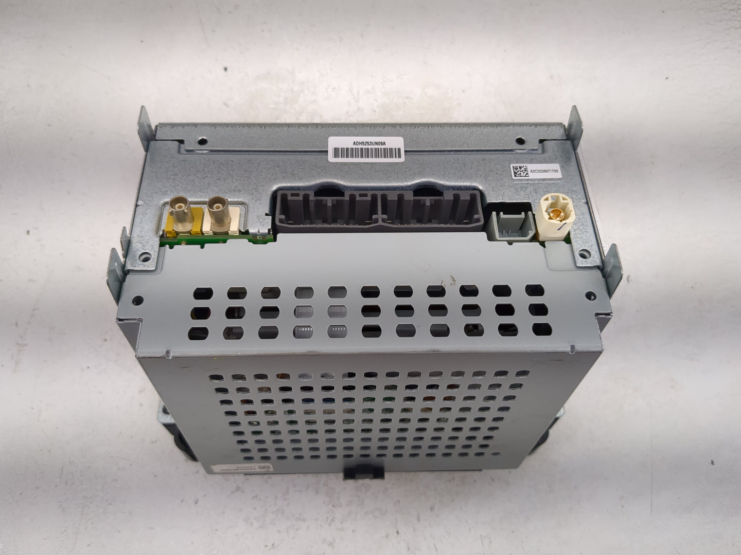 2018-2020 Dodge Journey Radio AM FM Cd Player Receiver Replacement P/N:P68209665AD 64469AE Fits Fits 2018 2019 2020 OEM Used