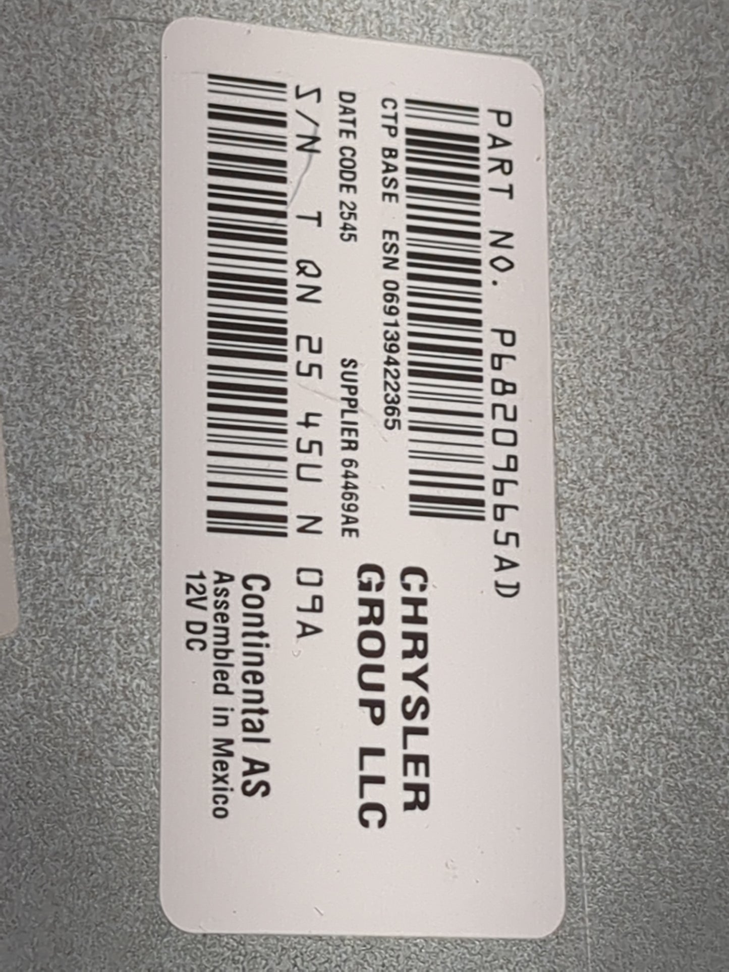 2018-2020 Dodge Journey Radio AM FM Cd Player Receiver Replacement P/N:P68209665AD 64469AE Fits Fits 2018 2019 2020 OEM Used