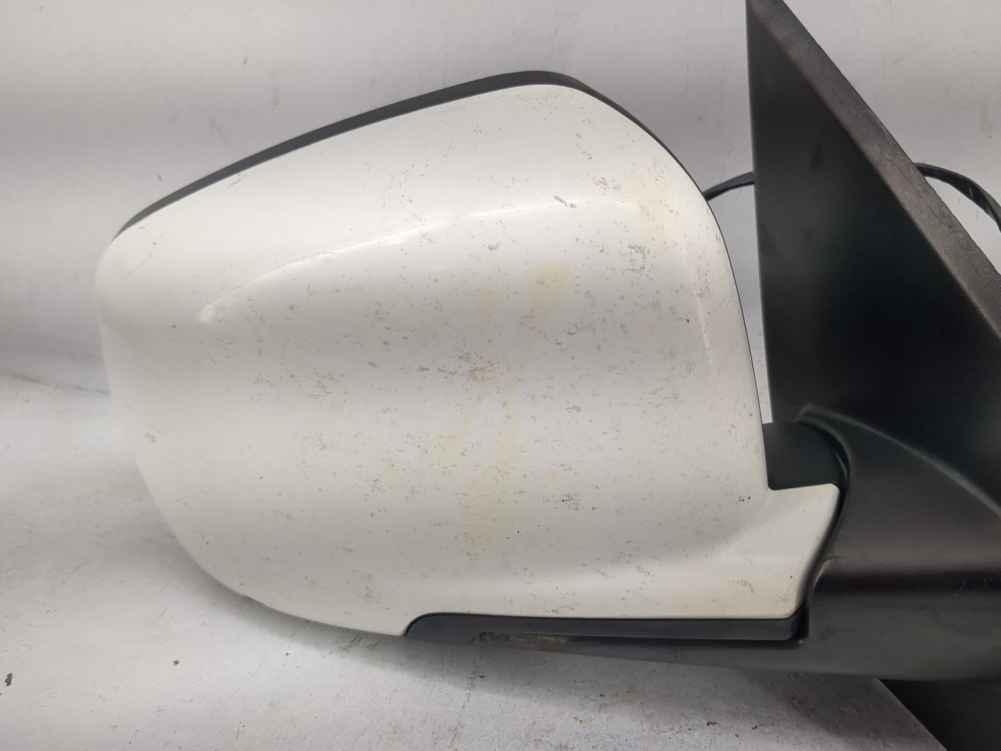 2013 Dodge Journey Passenger Side View Mirror - Right Door Mirror OEM Used - Oemusedautoparts1.com