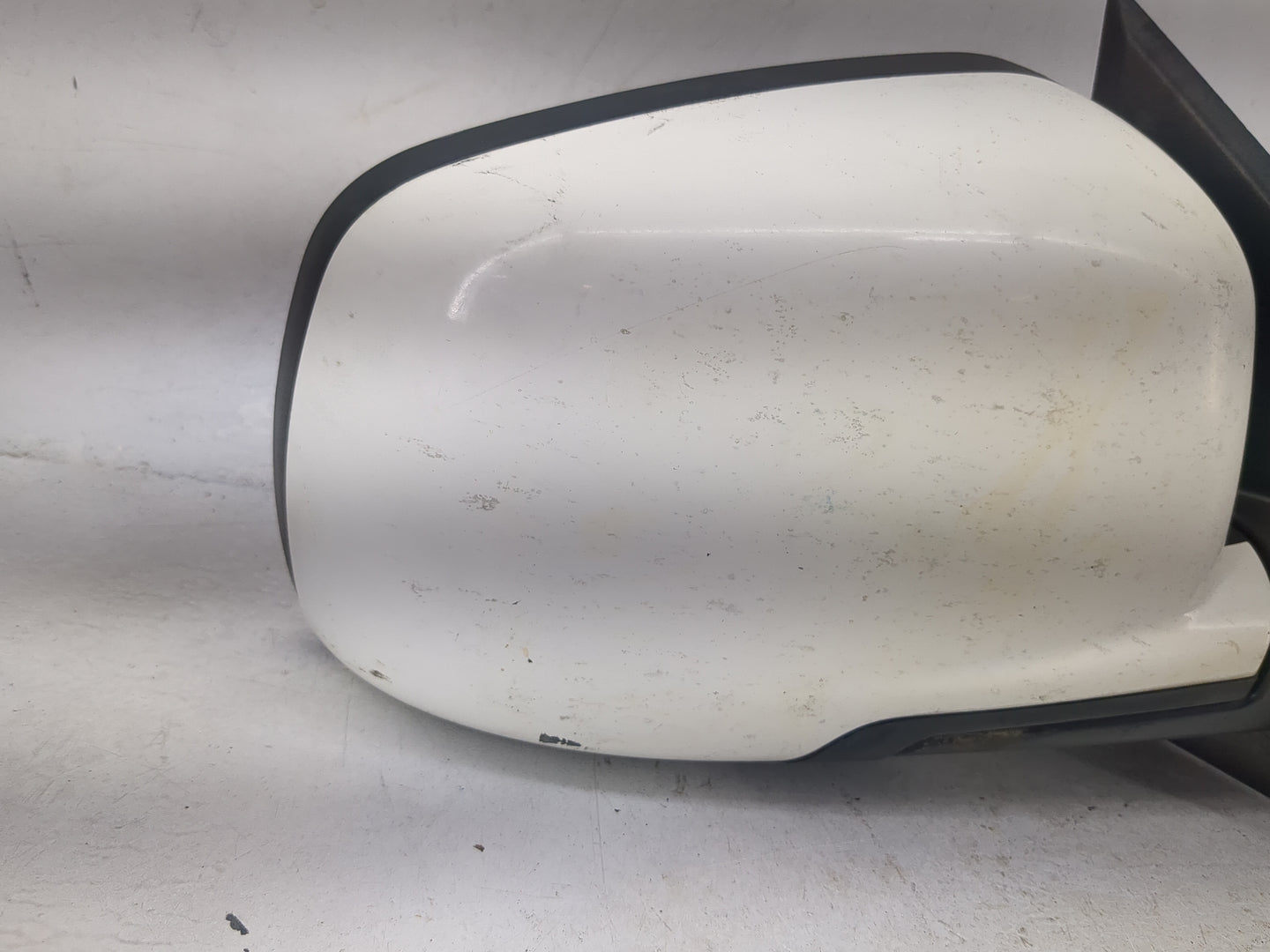2013 Dodge Journey Passenger Side View Mirror - Right Door Mirror OEM Used - Oemusedautoparts1.com