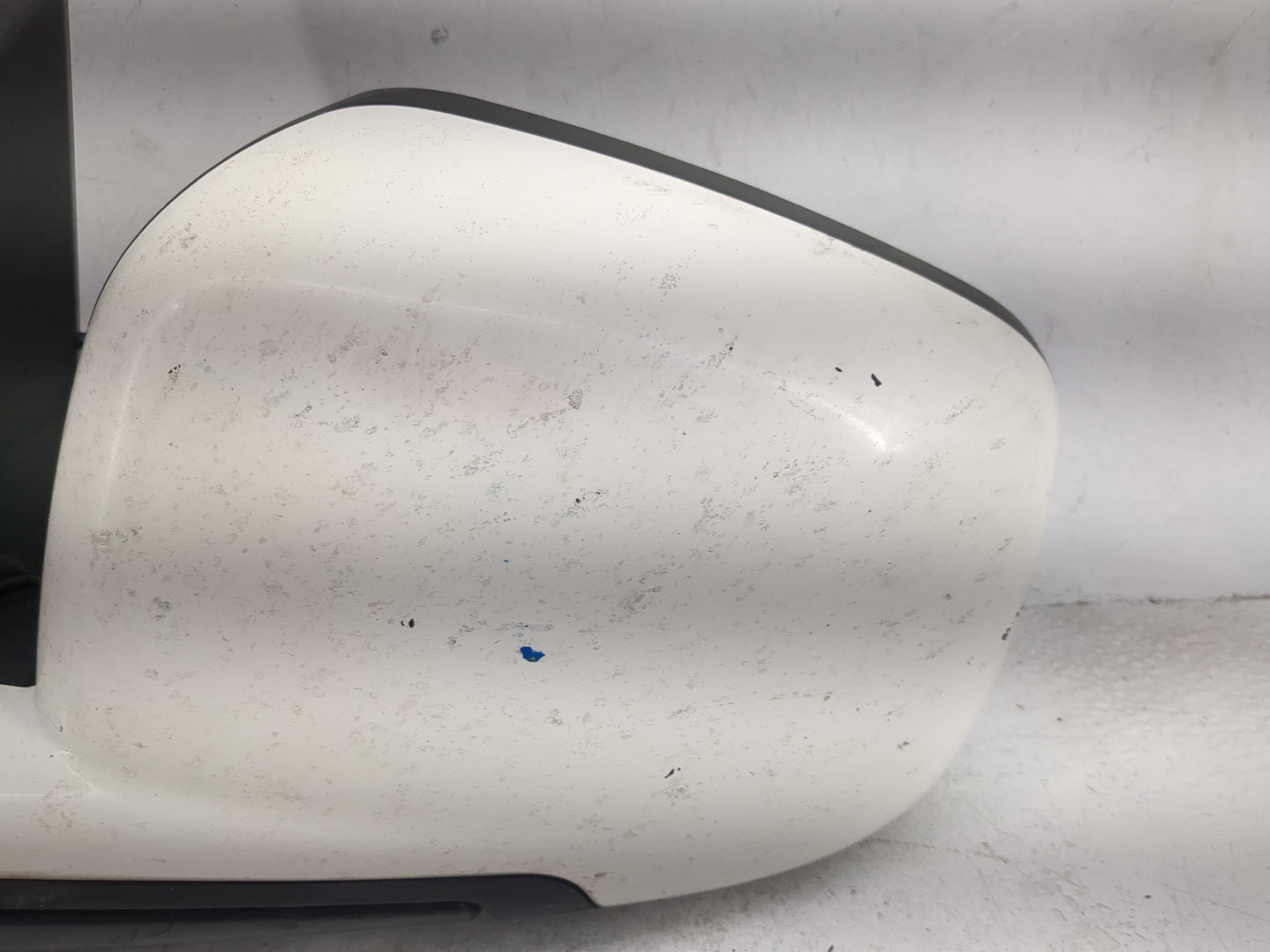 2013 Dodge Journey Driver Side View Mirror - Left Door Mirror OEM Used - Oemusedautoparts1.com