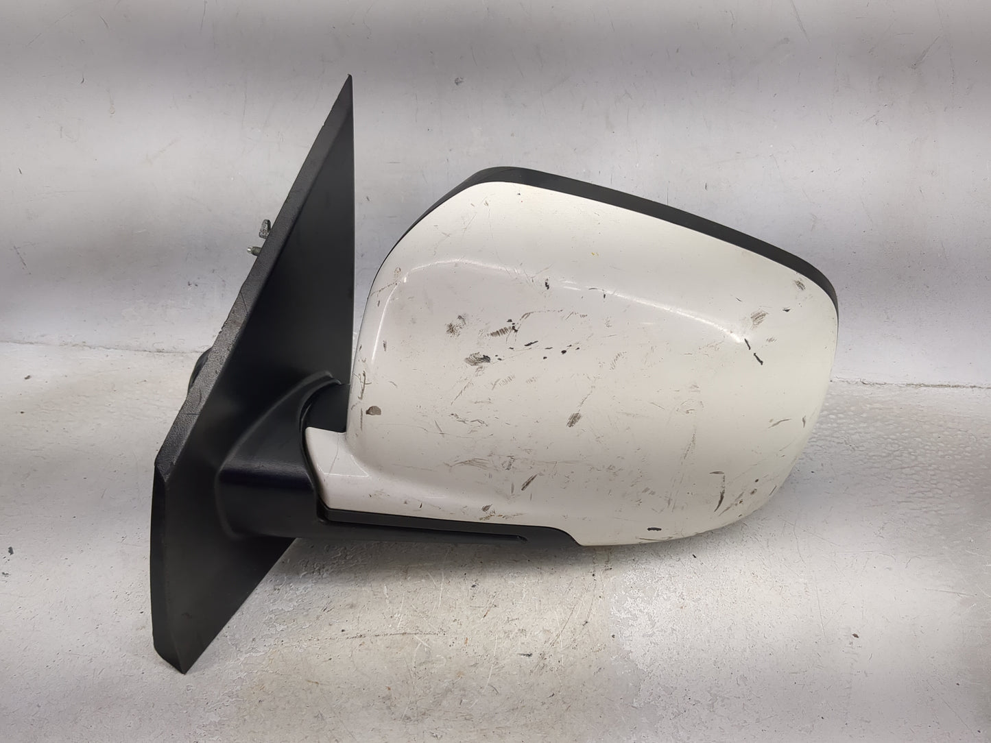 2013 Dodge Journey Driver Side View Mirror - Left Door Mirror OEM Used - Oemusedautoparts1.com