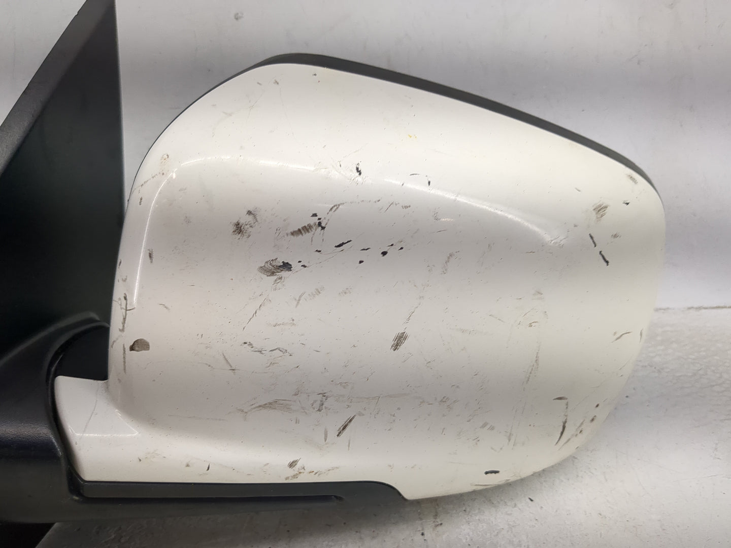 2013 Dodge Journey Driver Side View Mirror - Left Door Mirror OEM Used - Oemusedautoparts1.com