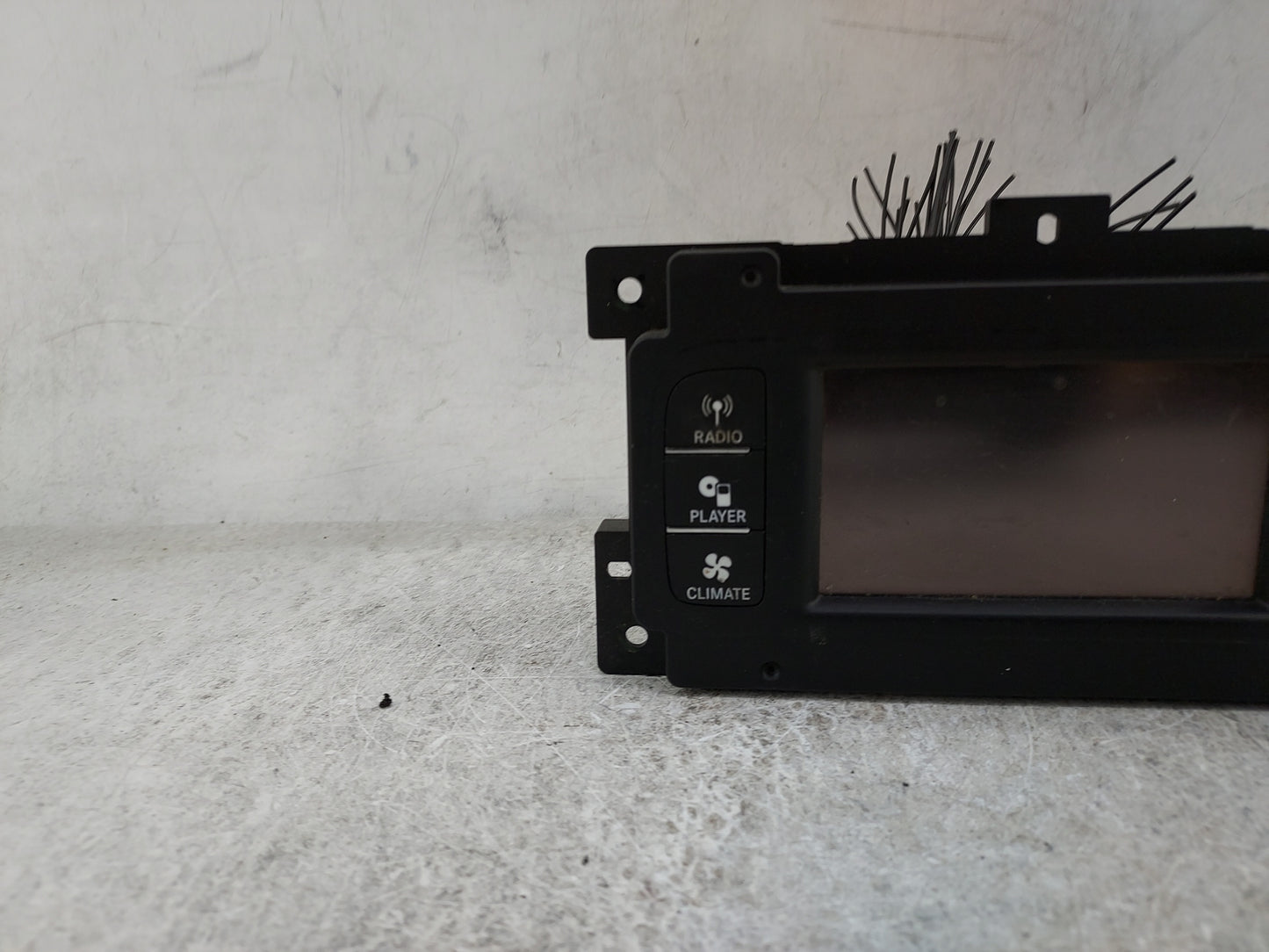 2013 Dodge Journey Information Display Screen - Oemusedautoparts1.com