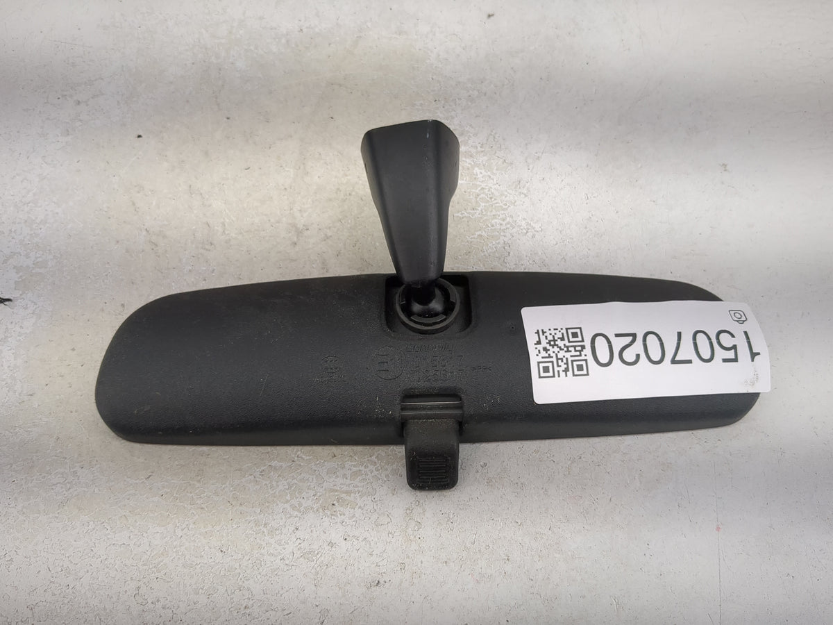 2013 Dodge Journey Interior Rear View Mirror Replacement OEM P/N:E11 015617 E11 025617 Fits OEM Used Auto Parts - Oemusedaut