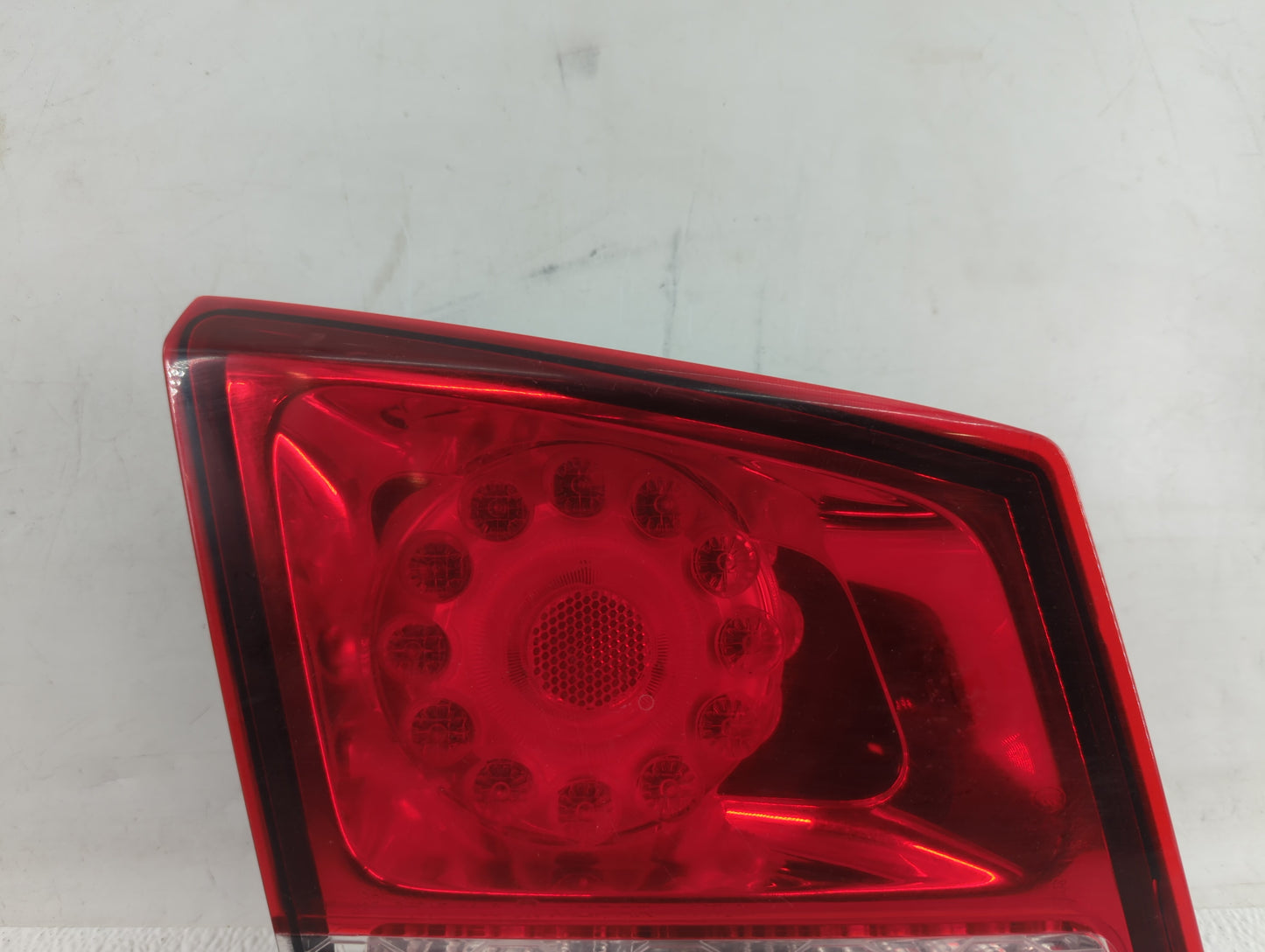 2013 Dodge Journey Driver Left Side Deck Lid Mounted Tail Light 329746 - Oemusedautoparts1.com