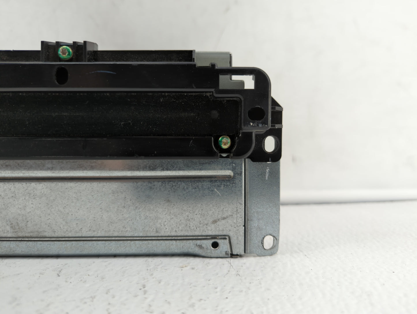 2013 Dodge Journey Radio AM FM Cd Player Receiver Replacement P/N:P05091920AB Fits OEM Used Auto Parts - Oemusedautoparts1.c