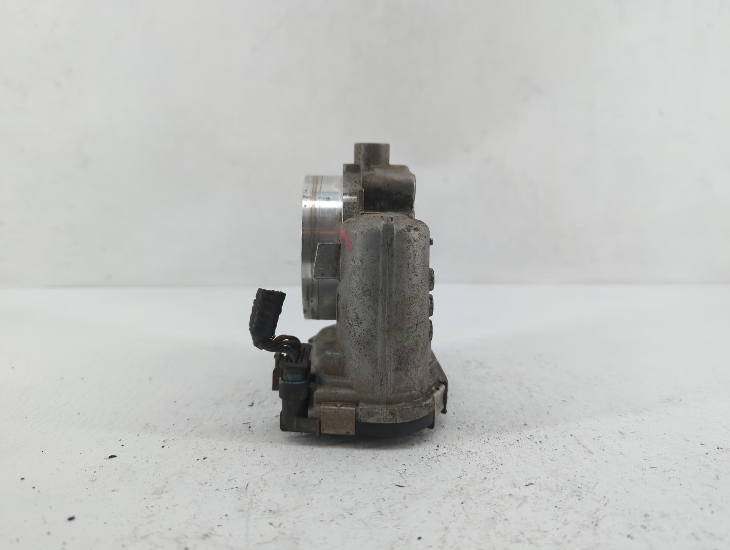 2011-2017 Dodge Journey Throttle Body P/N:05184349AE 05184349AD, 05184349AC Fits Fits 2011 2012 2013 2014 2015 2016 2017 201