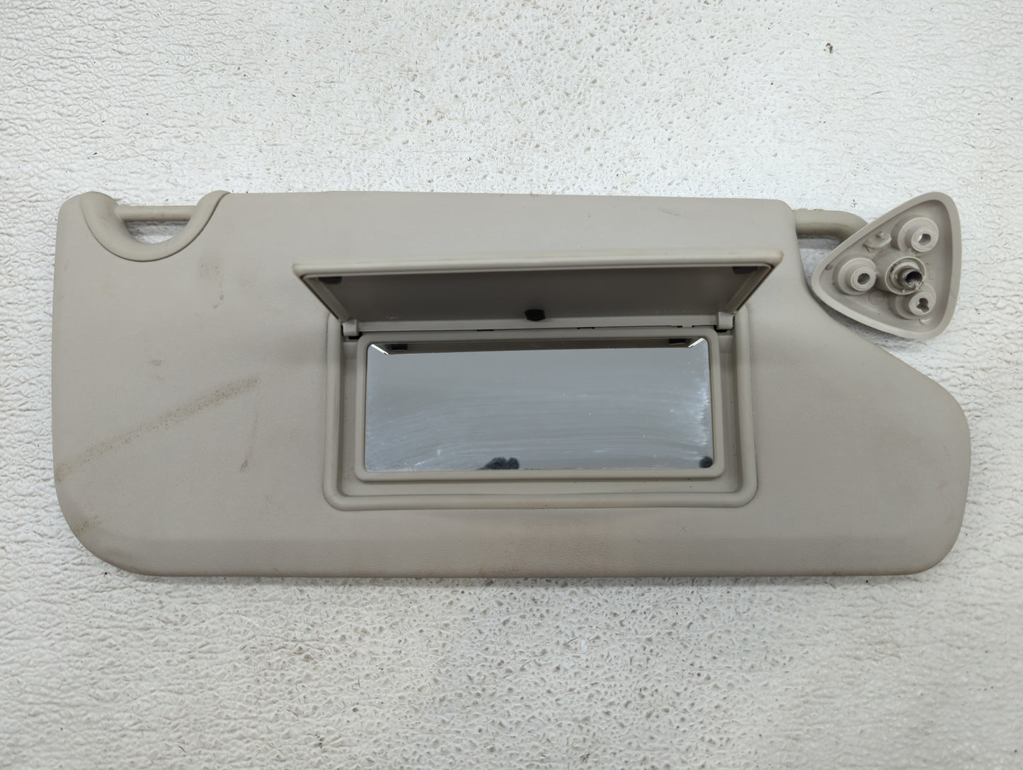 2013 Dodge Journey Sun Visor Shade Replacement Passenger Right Mirror Fits OEM Used Auto Parts - Oemusedautoparts1.com
