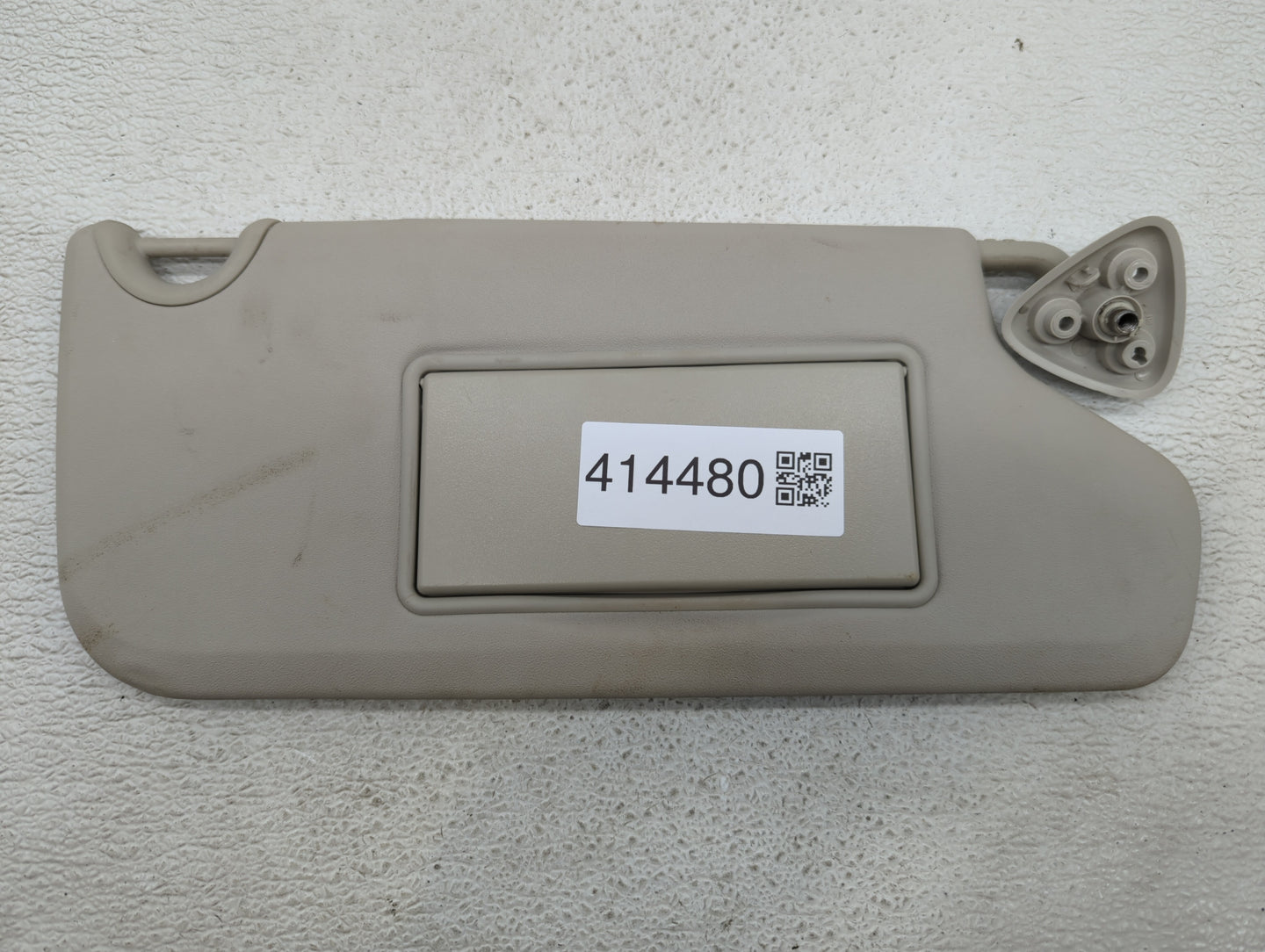 2013 Dodge Journey Sun Visor Shade Replacement Passenger Right Mirror Fits OEM Used Auto Parts - Oemusedautoparts1.com