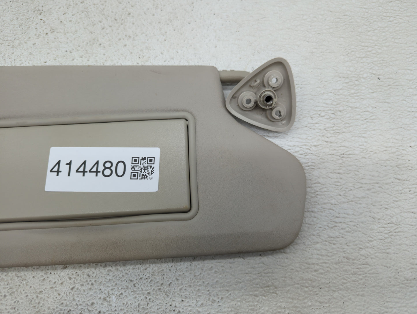 2013 Dodge Journey Sun Visor Shade Replacement Passenger Right Mirror Fits OEM Used Auto Parts - Oemusedautoparts1.com
