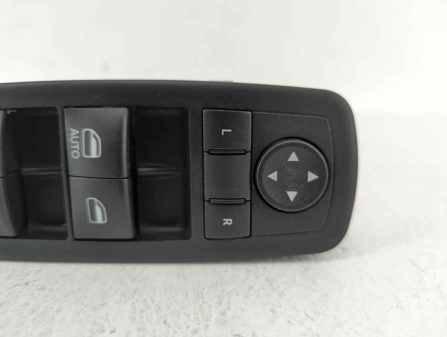2013 Dodge Journey Master Power Window Switch Replacement Driver Side Left P/N:68084001AB 68084001AC, 68307001AA, 68084001AD