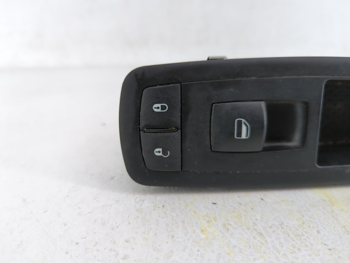 2013 Dodge Journey Passenger Right Power Window Switch 68084002aa - Oemusedautoparts1.com