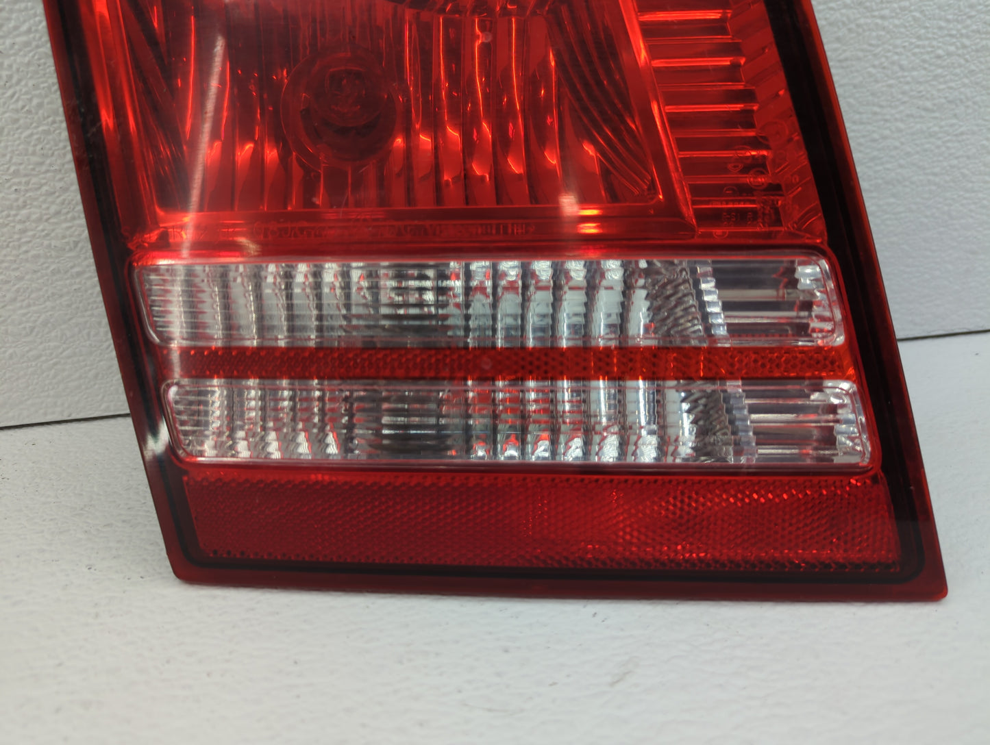 2013 Dodge Journey Tail Light Assembly Driver Left OEM P/N:04806369AF 04806369AB Fits OEM Used Auto Parts - Oemusedautoparts