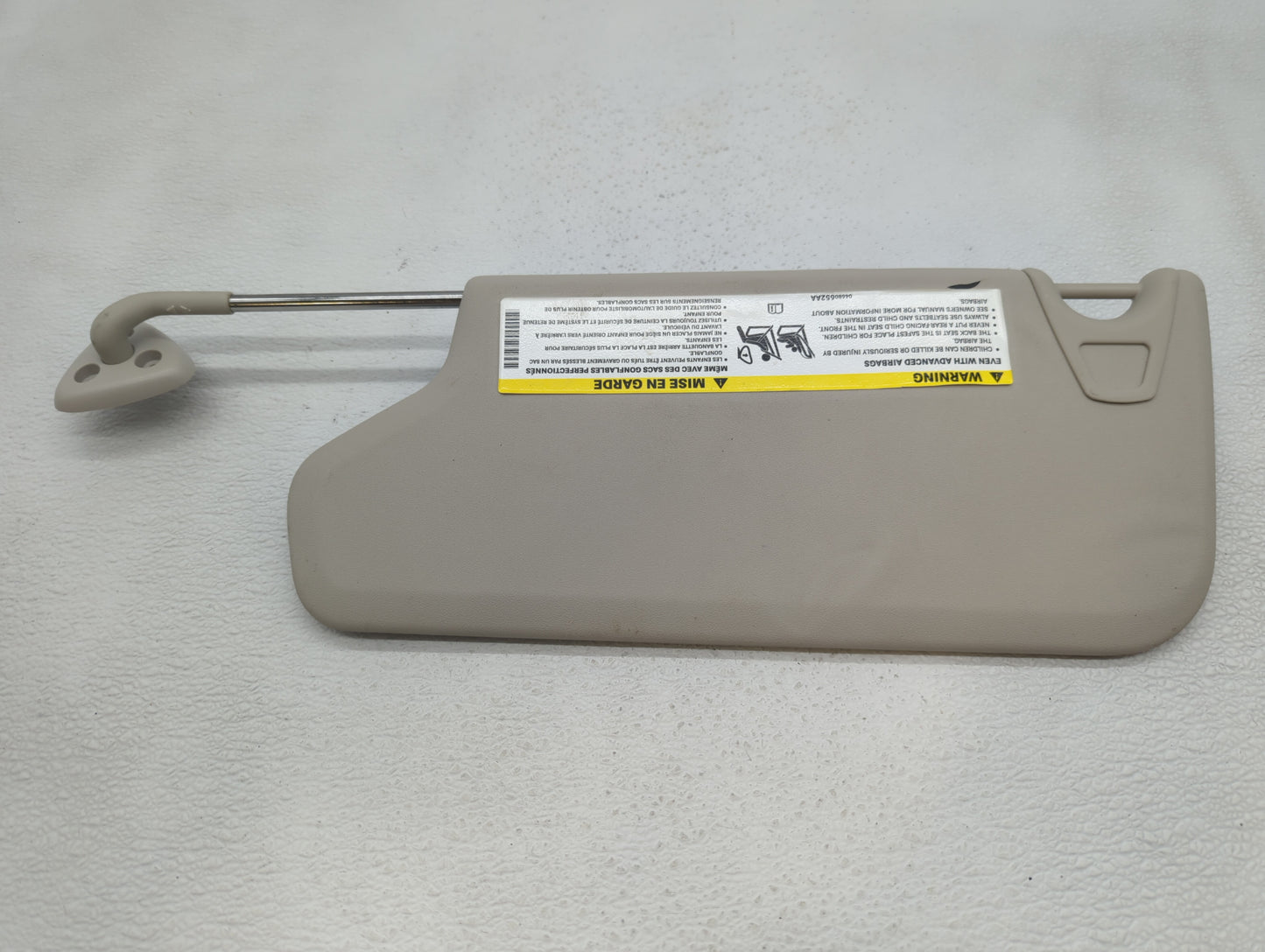 2013 Dodge Journey Sun Visor Shade Replacement Passenger Right Mirror Fits OEM Used Auto Parts - Oemusedautoparts1.com