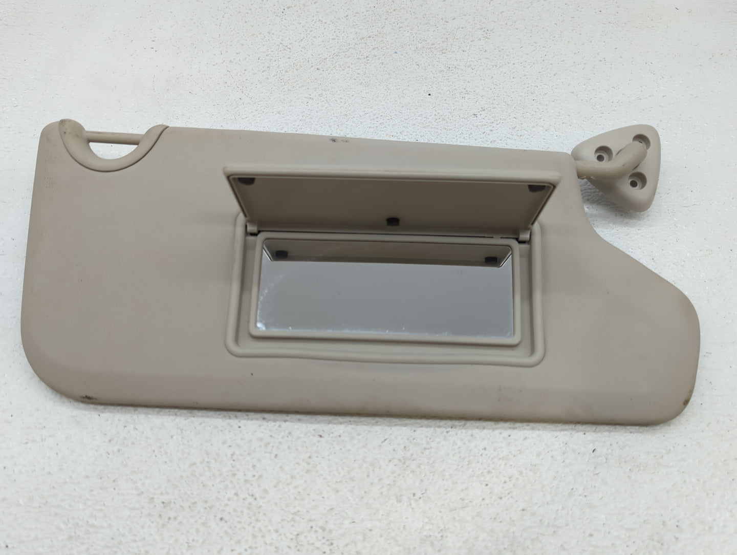 2013 Dodge Journey Sun Visor Shade Replacement Passenger Right Mirror Fits OEM Used Auto Parts - Oemusedautoparts1.com