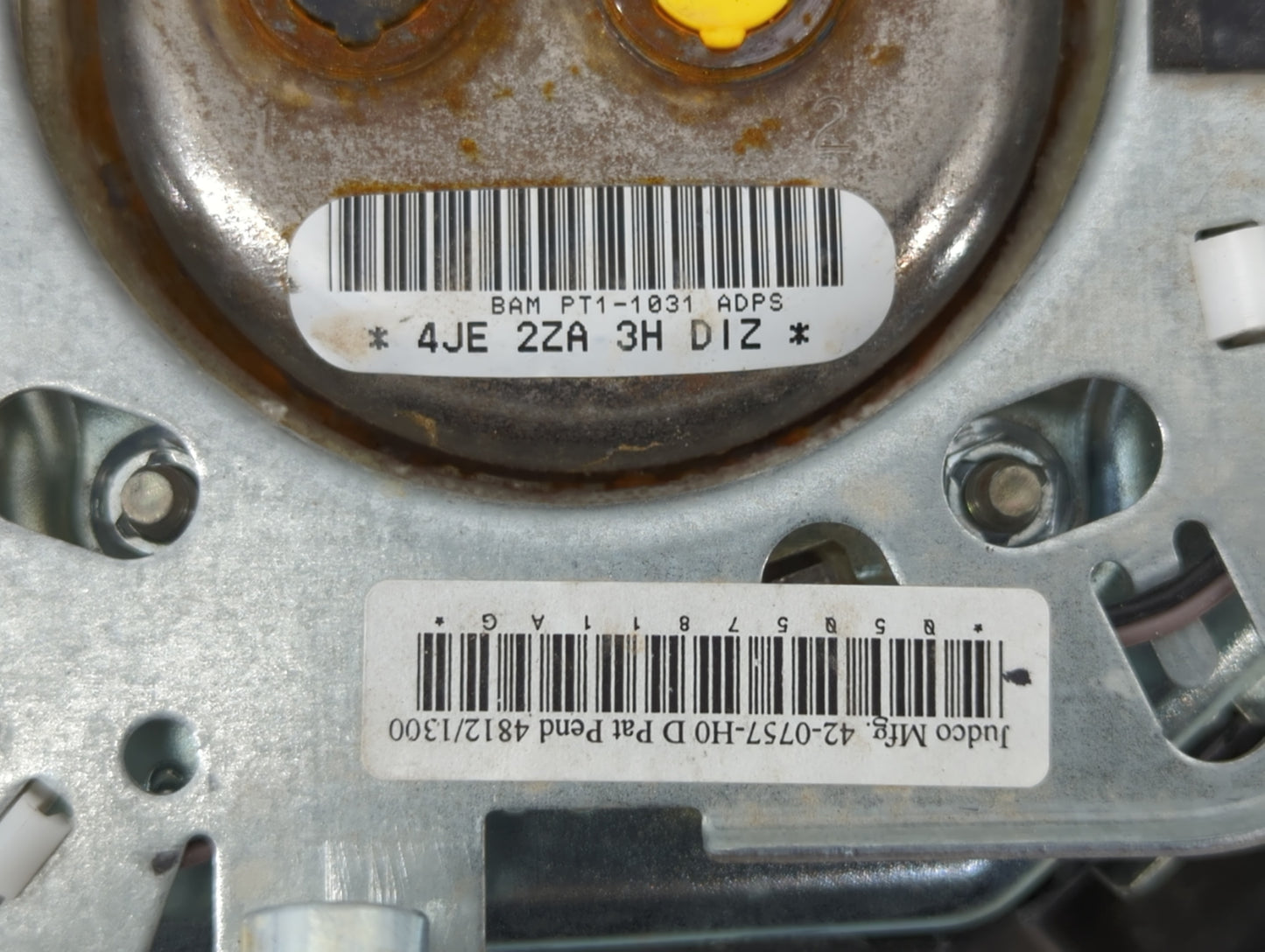 2013 Dodge Journey Air Bag Driver Left Steering Wheel Mounted Fits OEM Used Auto Parts - Oemusedautoparts1.com