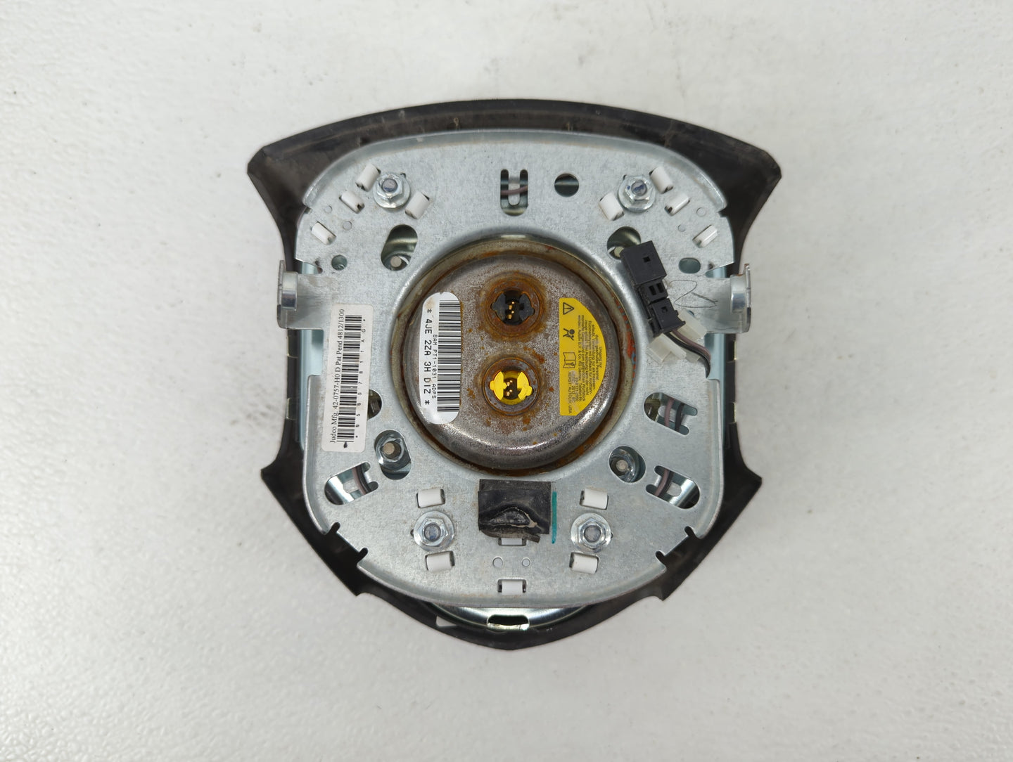 2013 Dodge Journey Air Bag Driver Left Steering Wheel Mounted Fits OEM Used Auto Parts - Oemusedautoparts1.com