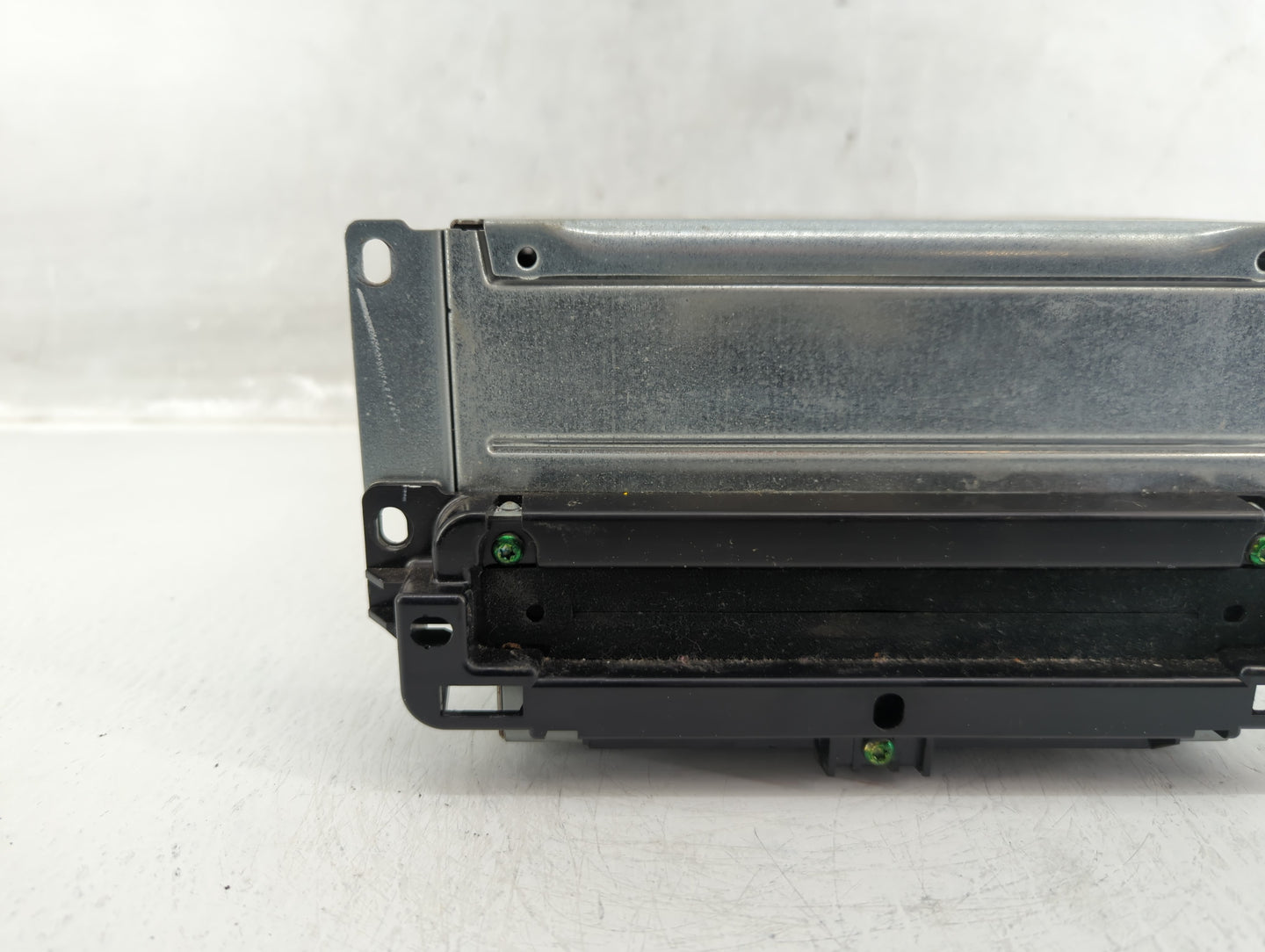 2013 Dodge Journey Radio AM FM Cd Player Receiver Replacement P/N:P05091919AB Fits OEM Used Auto Parts - Oemusedautoparts1.c