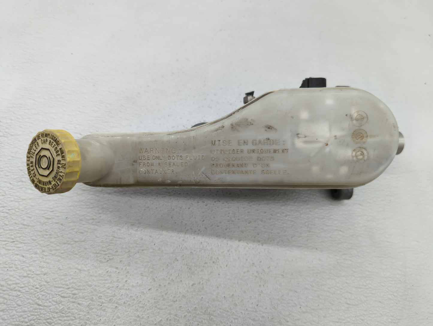2013 Dodge Journey Brake Master Cylinder - Oemusedautoparts1.com