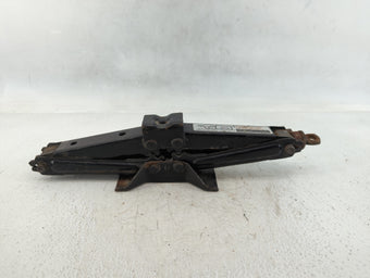 compare product 2013 Dodge Journey Spare Scissor Car Jack 626406