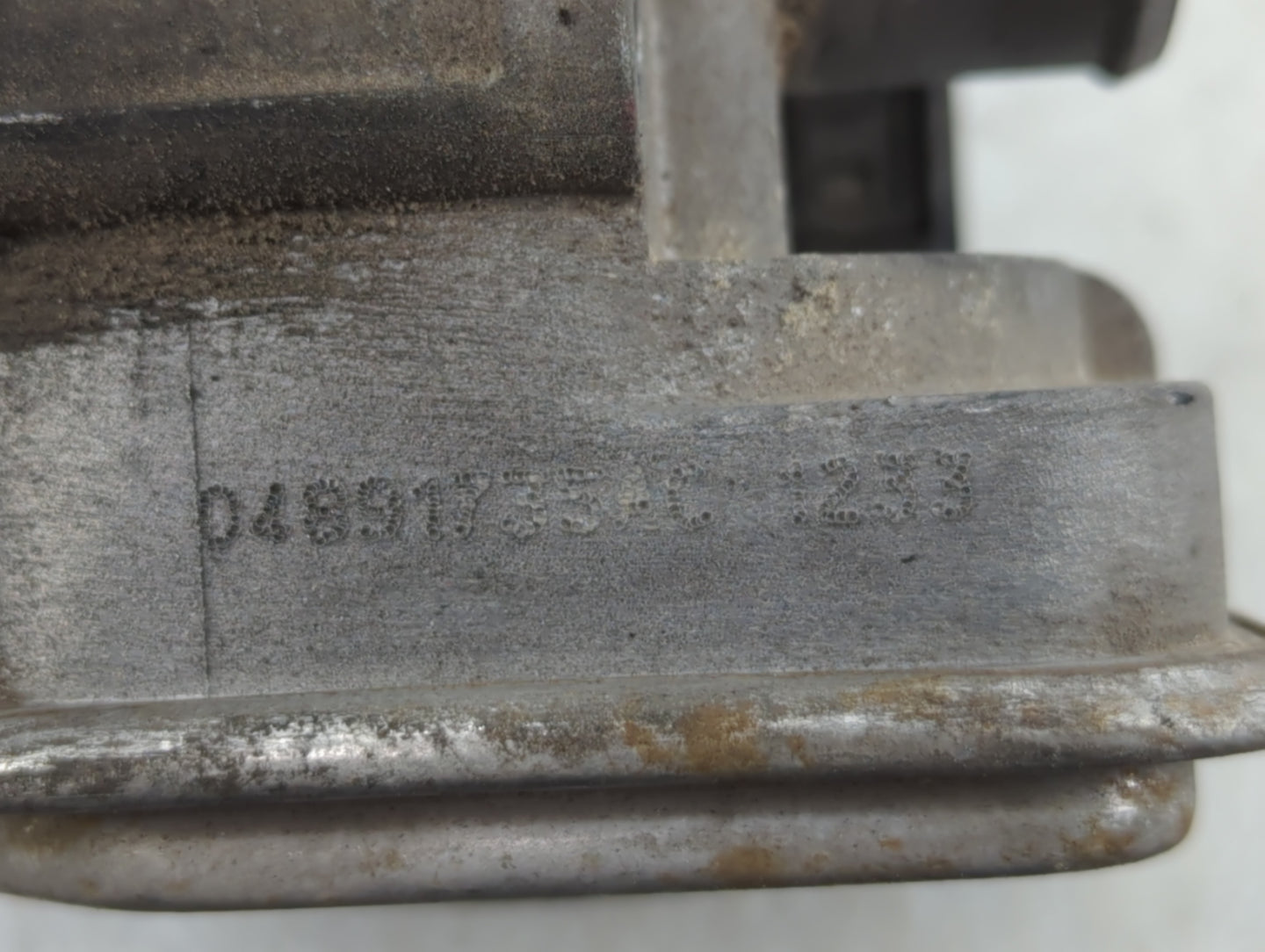 2009-2018 Dodge Journey Throttle Body P/N:04891735AC Fits Fits 2007 2008 2009 2010 2011 2012 2013 2014 2015 2016 2017 2018 O