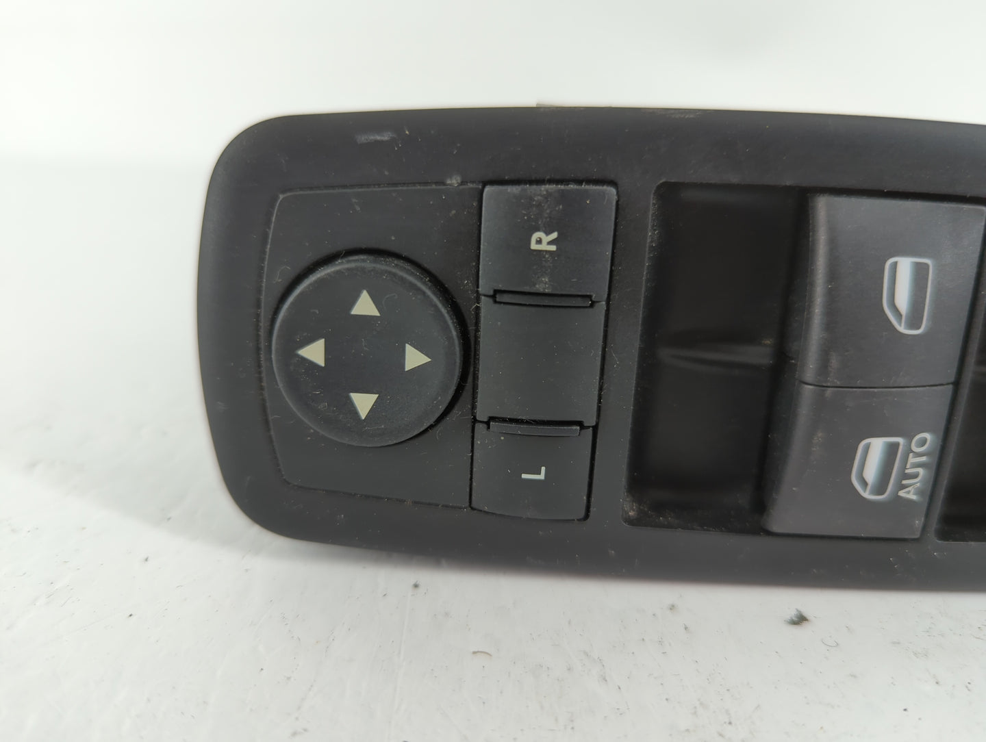 2013 Dodge Journey Master Power Window Switch Replacement Driver Side Left P/N:68084001AB Fits OEM Used Auto Parts - Oemused