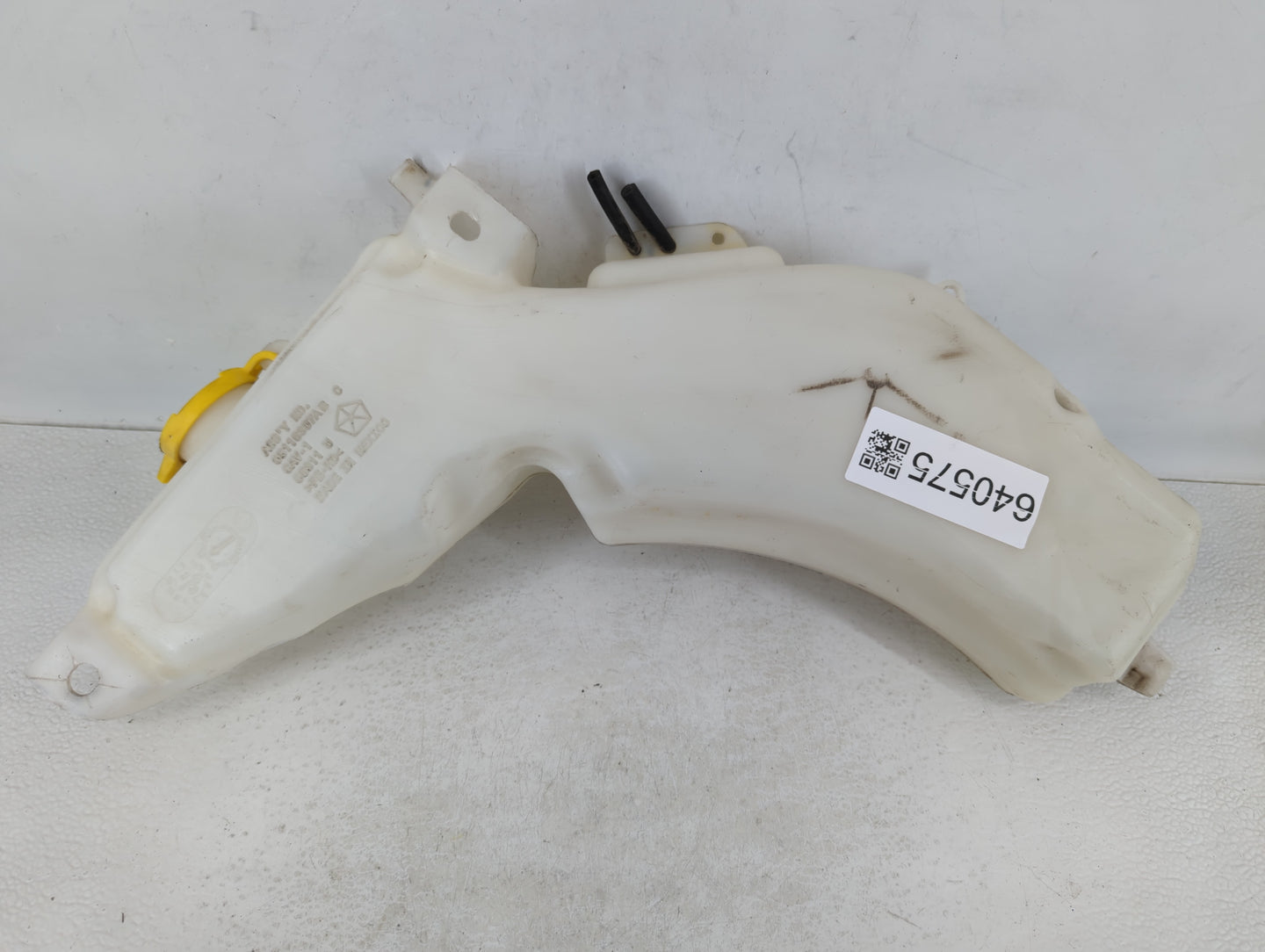 2013 Dodge Journey Windshield Washer Fluid Reservoir Bottle Oem - Oemusedautoparts1.com