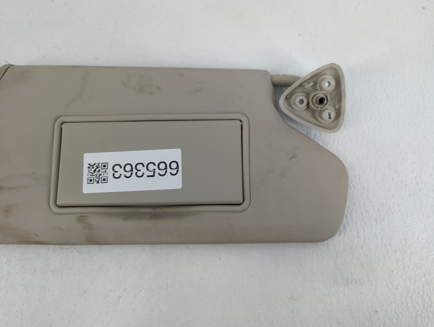 2013 Dodge Journey Sun Visor Shade Replacement Passenger Right Mirror Fits OEM Used Auto Parts - Oemusedautoparts1.com