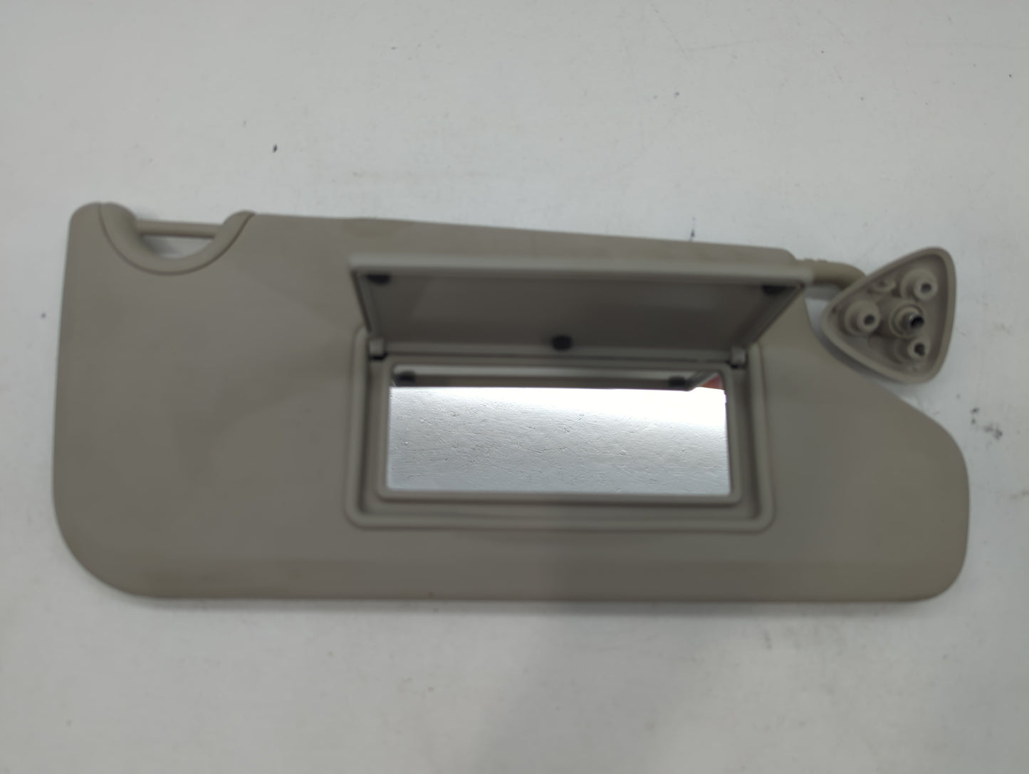 2013 Dodge Journey Sun Visor Shade Replacement Passenger Right Mirror Fits OEM Used Auto Parts - Oemusedautoparts1.com